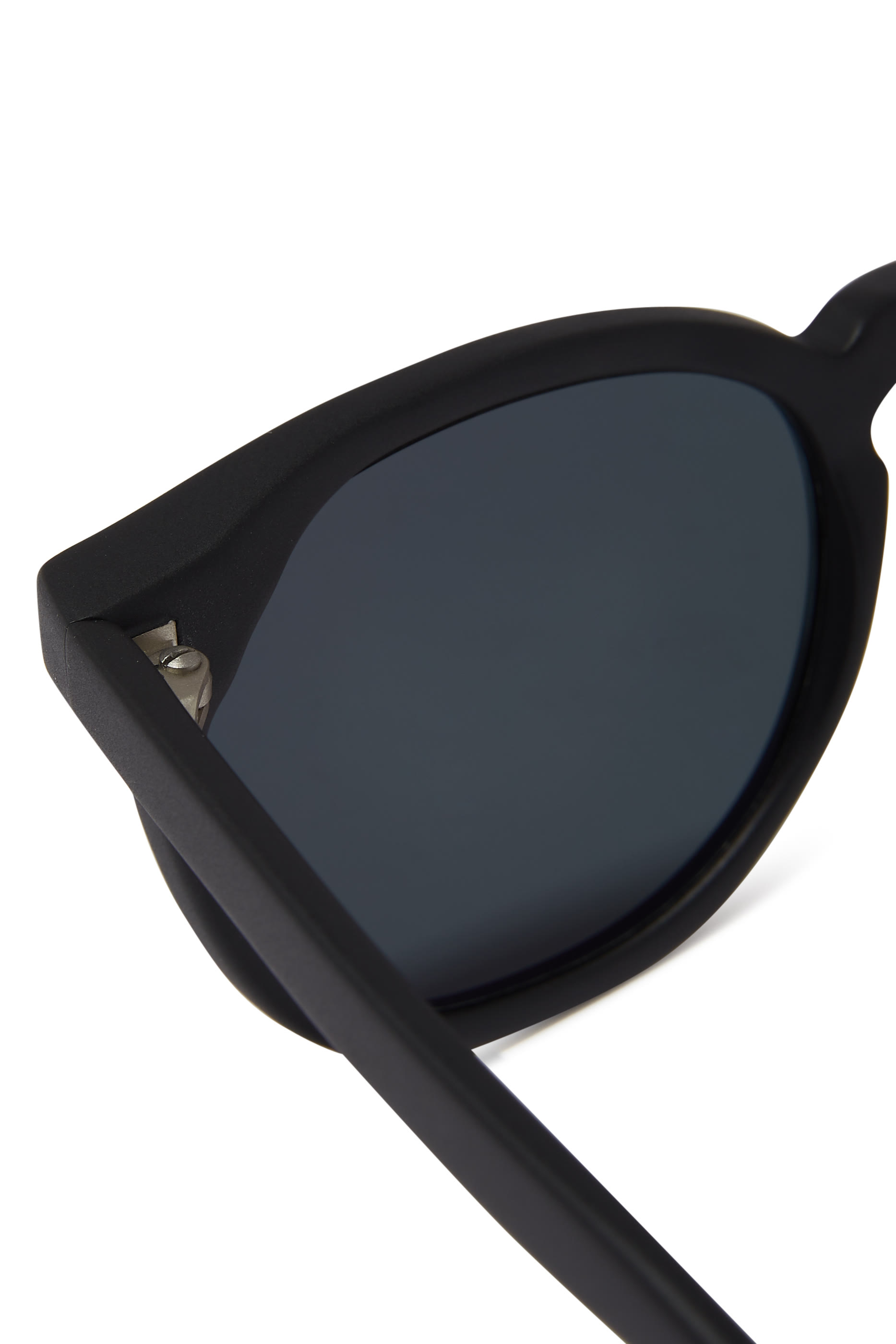 نظارة شمسية إلدريدج 52 بلون أسود غير لامع