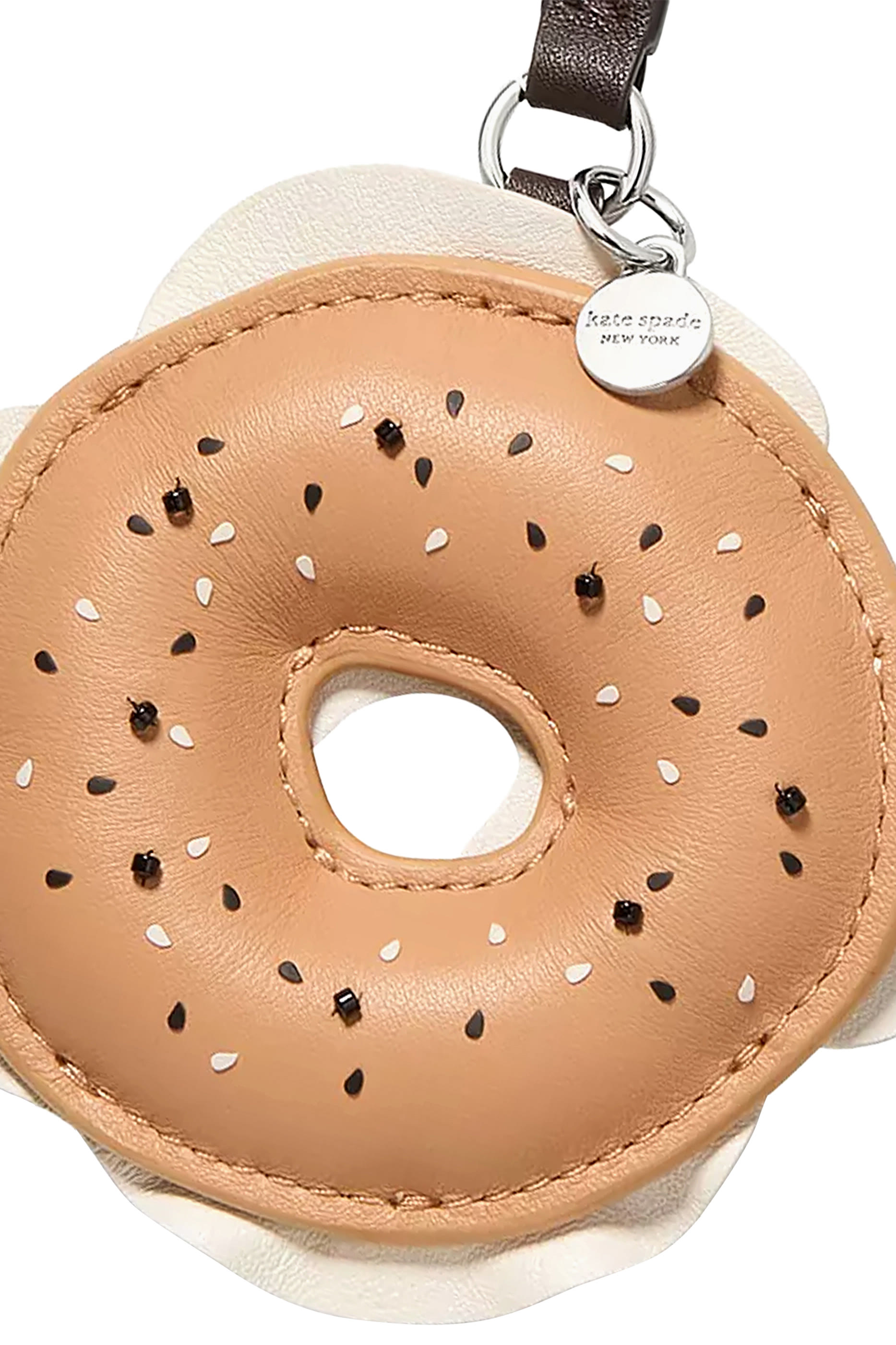 حلية حقيبة بتصميم خبز بيغل NYC