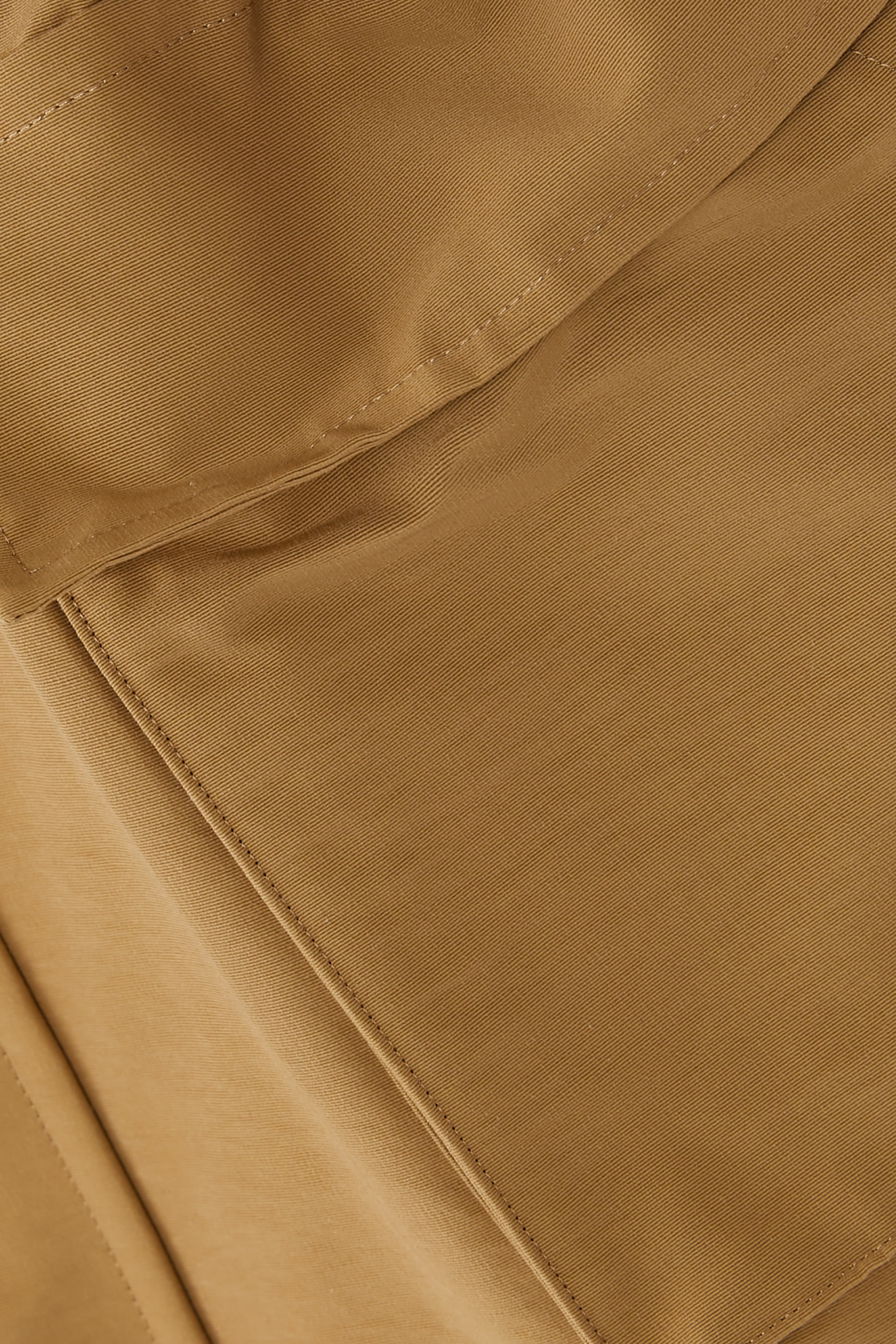 شورت نسيج مضلع