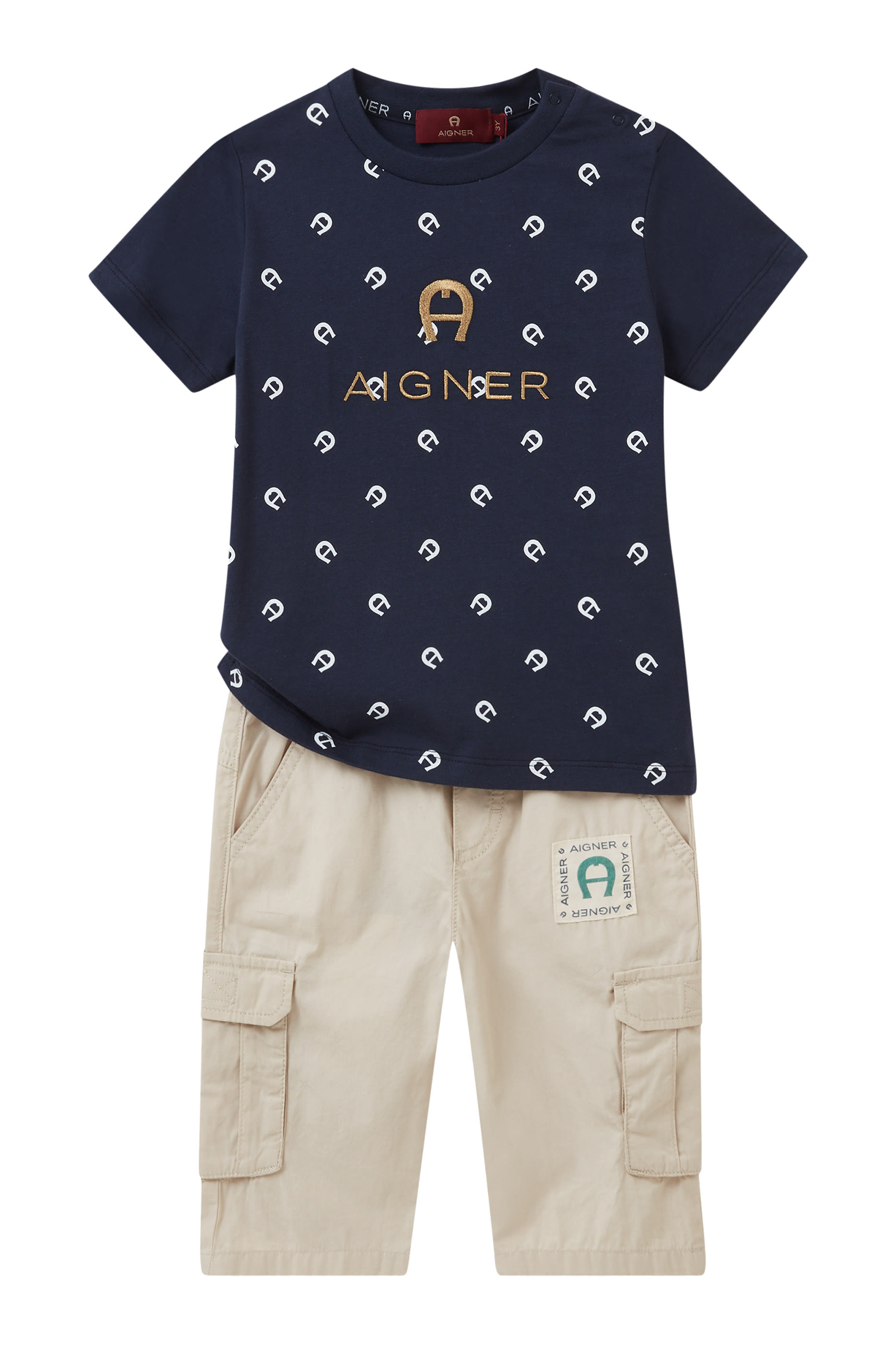 تيشيرت بشعار الماركة للأطفال