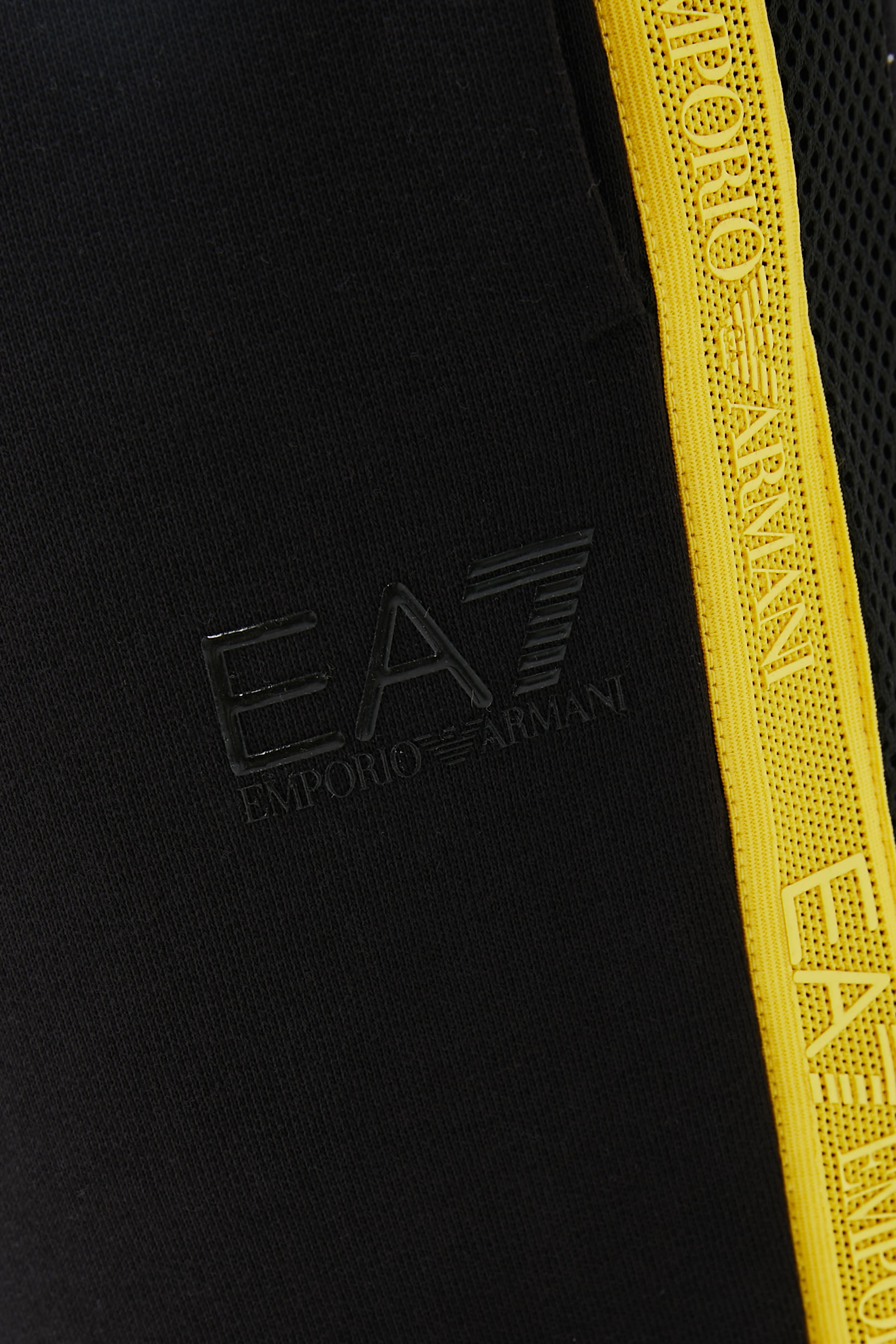 بنطال رياضي بشريط شعار الماركة