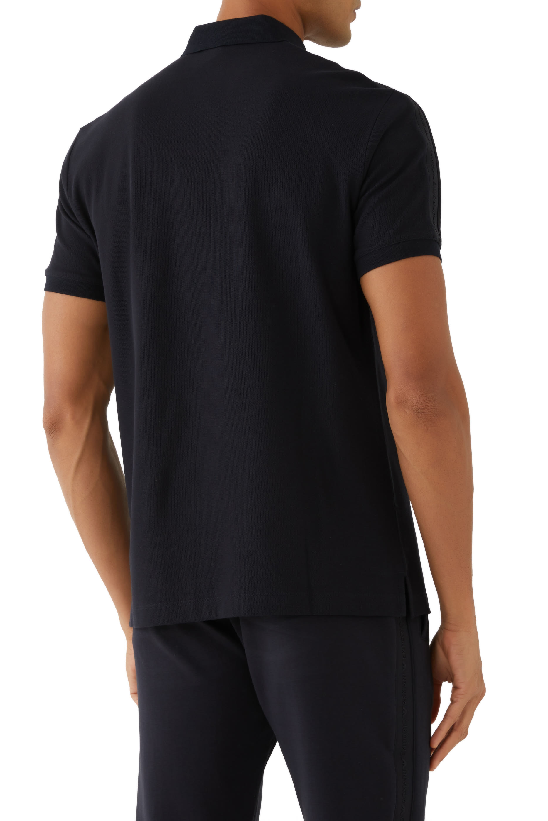 قميص بولو بشريط مطرز بشعار الماركة