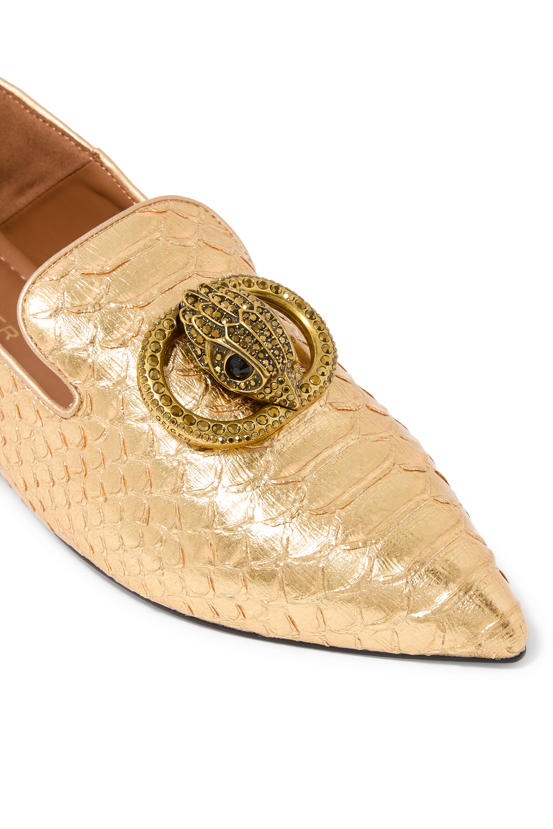 حذاء كلاسيكي تشيلسي 60 بسير خلفي وكعب عريض