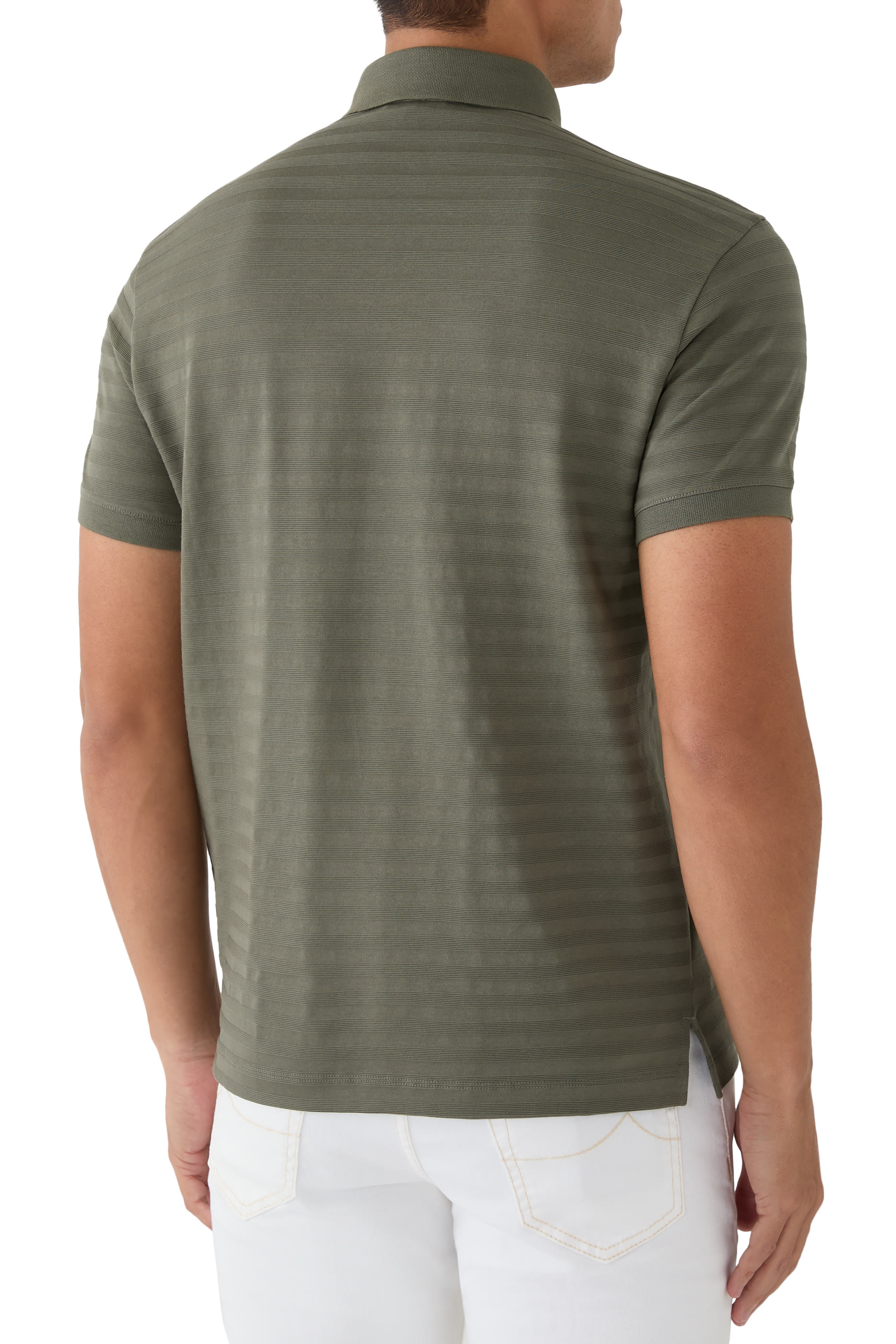 قميص بولو بخطوط أفقية