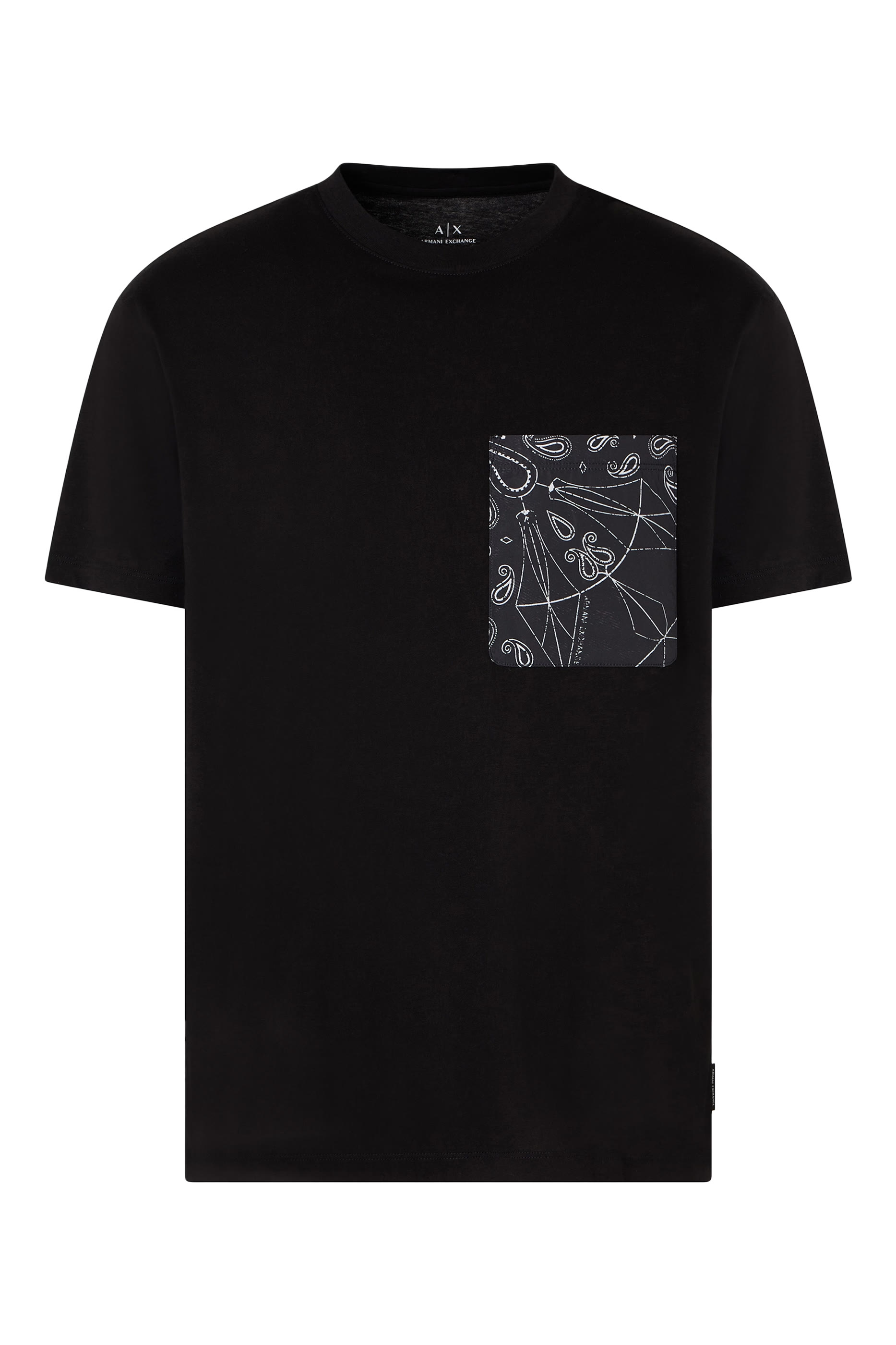 تيشيرت بجيب مزين بنقشة