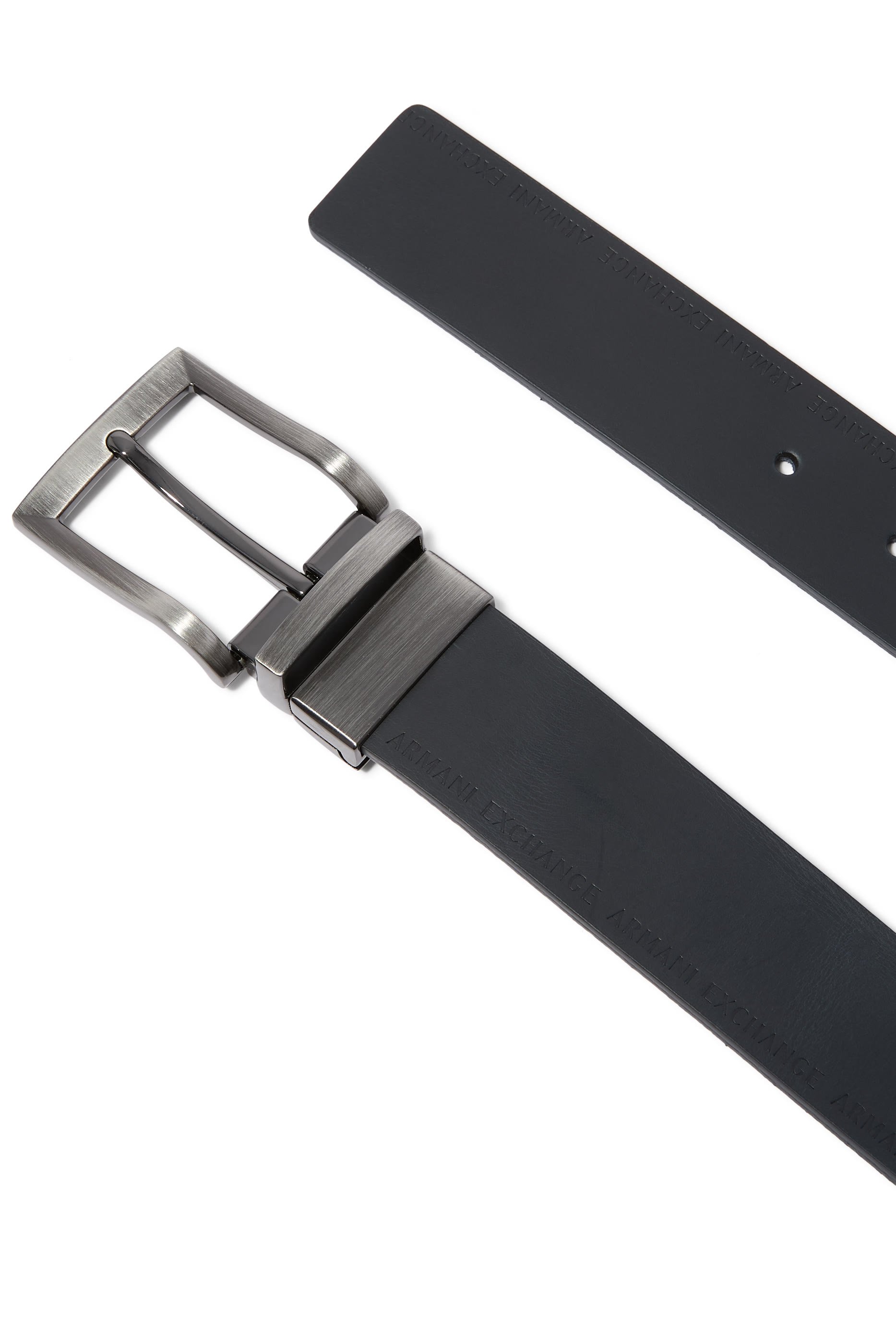 حزام مزين بشعار الماركة جلد