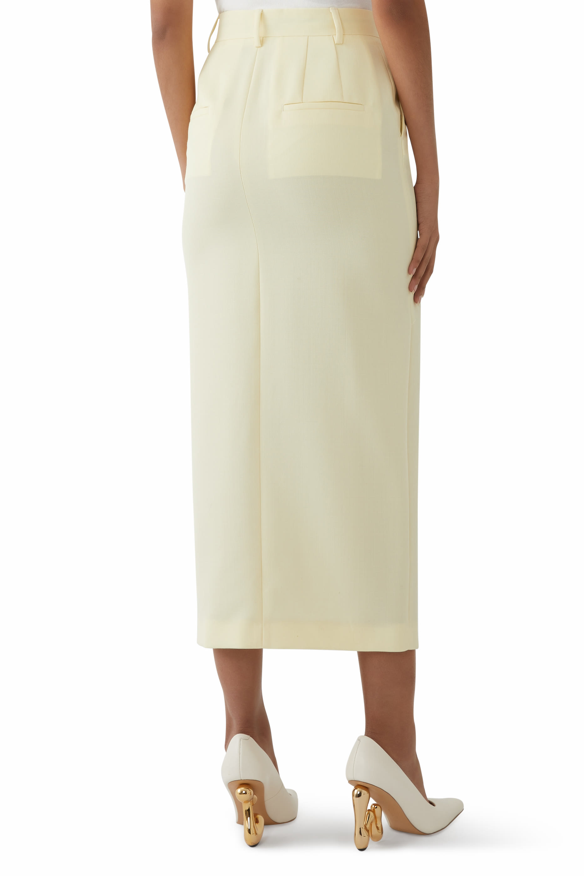 تنورة لولا صوف بكر