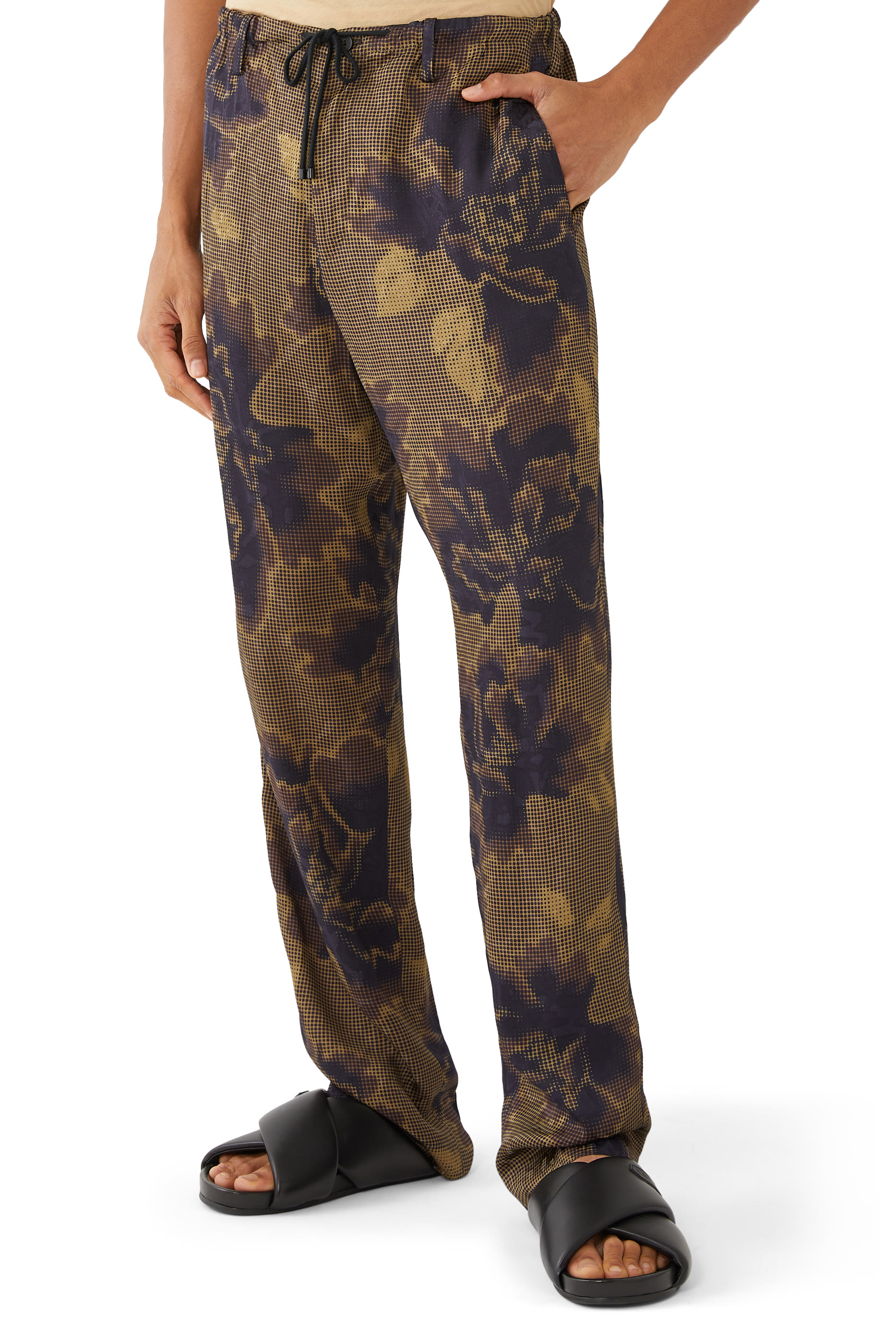 بنطال إيني برباط تضييق