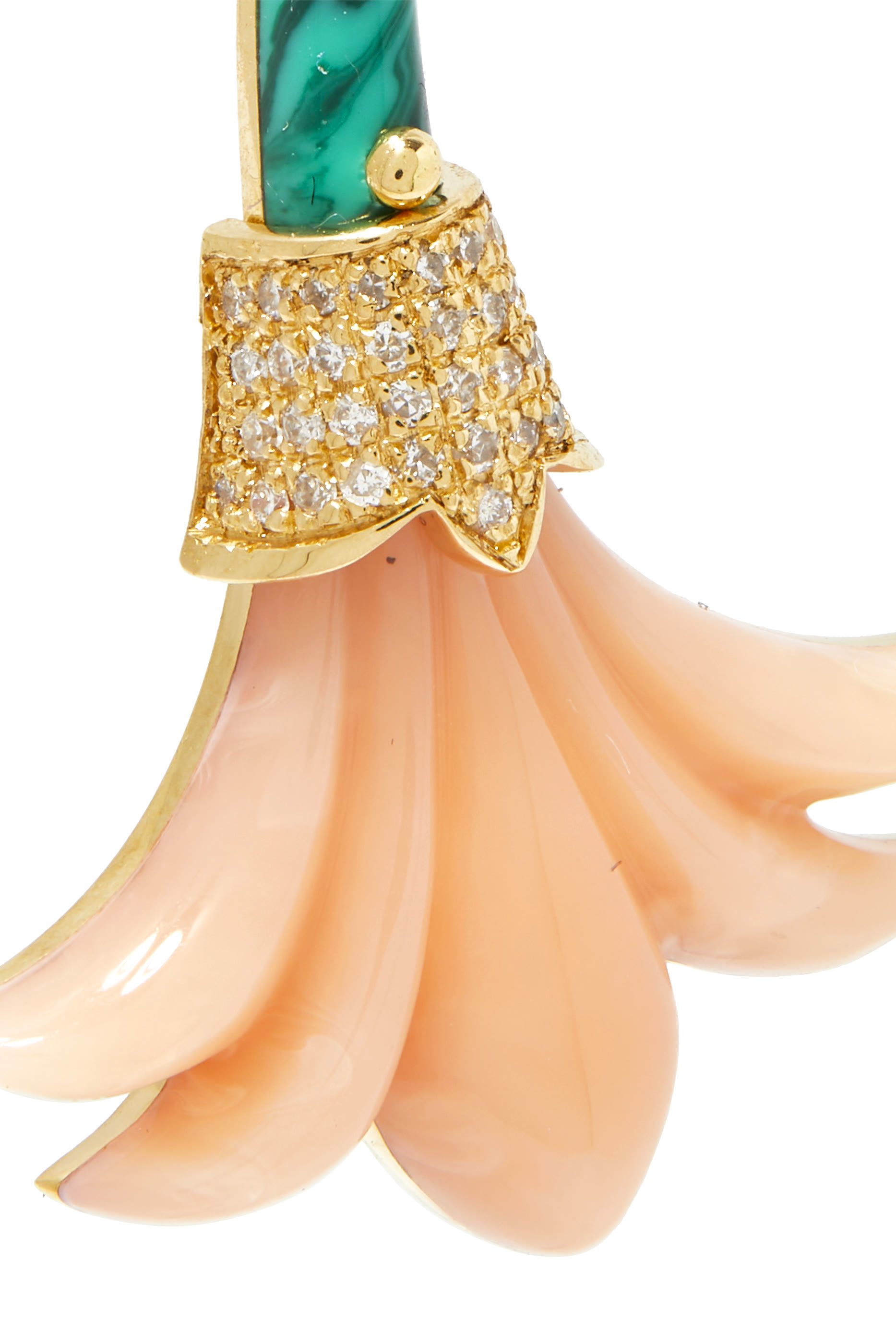 أقراط بتصميم زهرة كبيرة مرصعة بالماس وحجر ملاكيت ومرجان وردي ذهب أصفر عيار 18