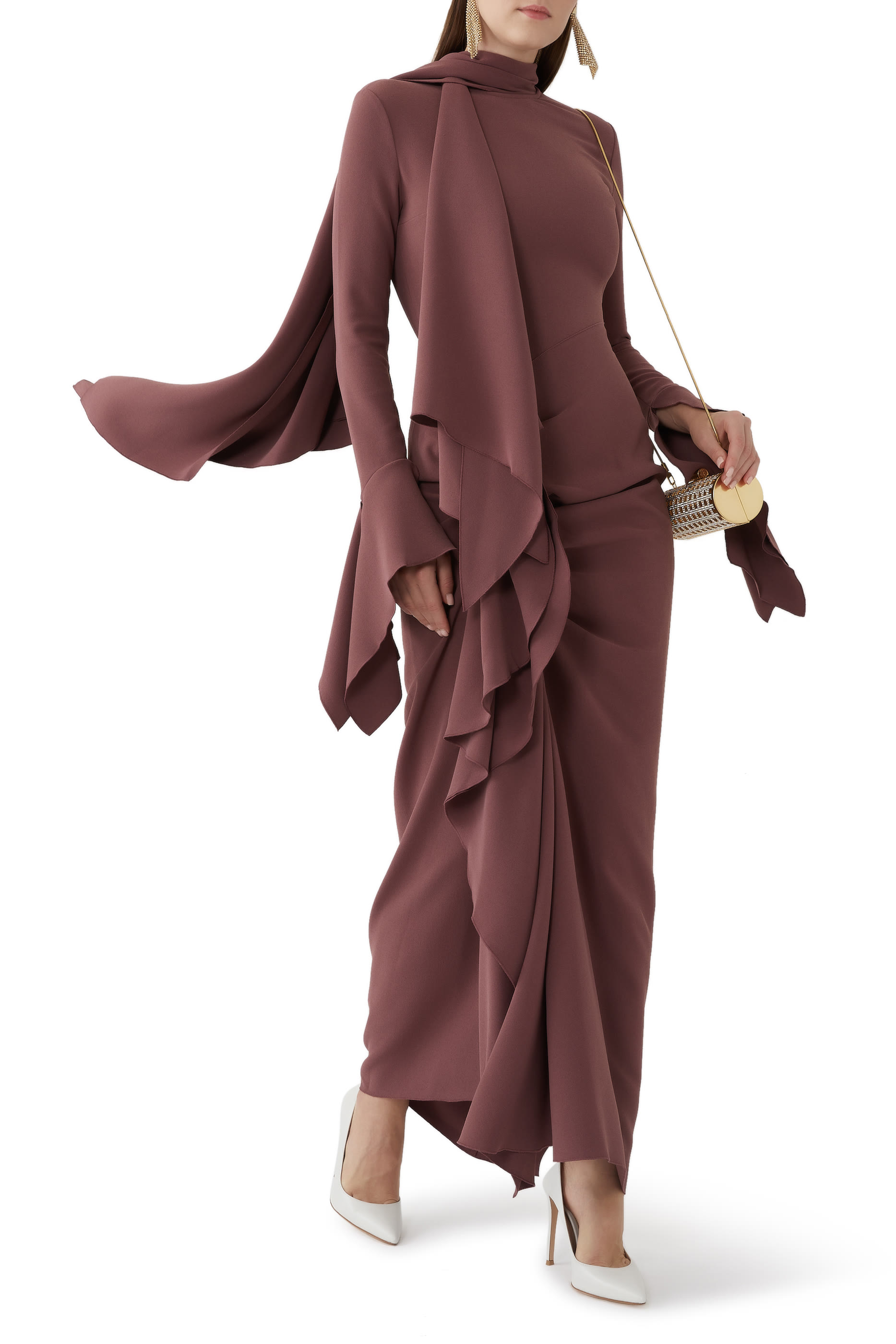 فستان نيلا طويل