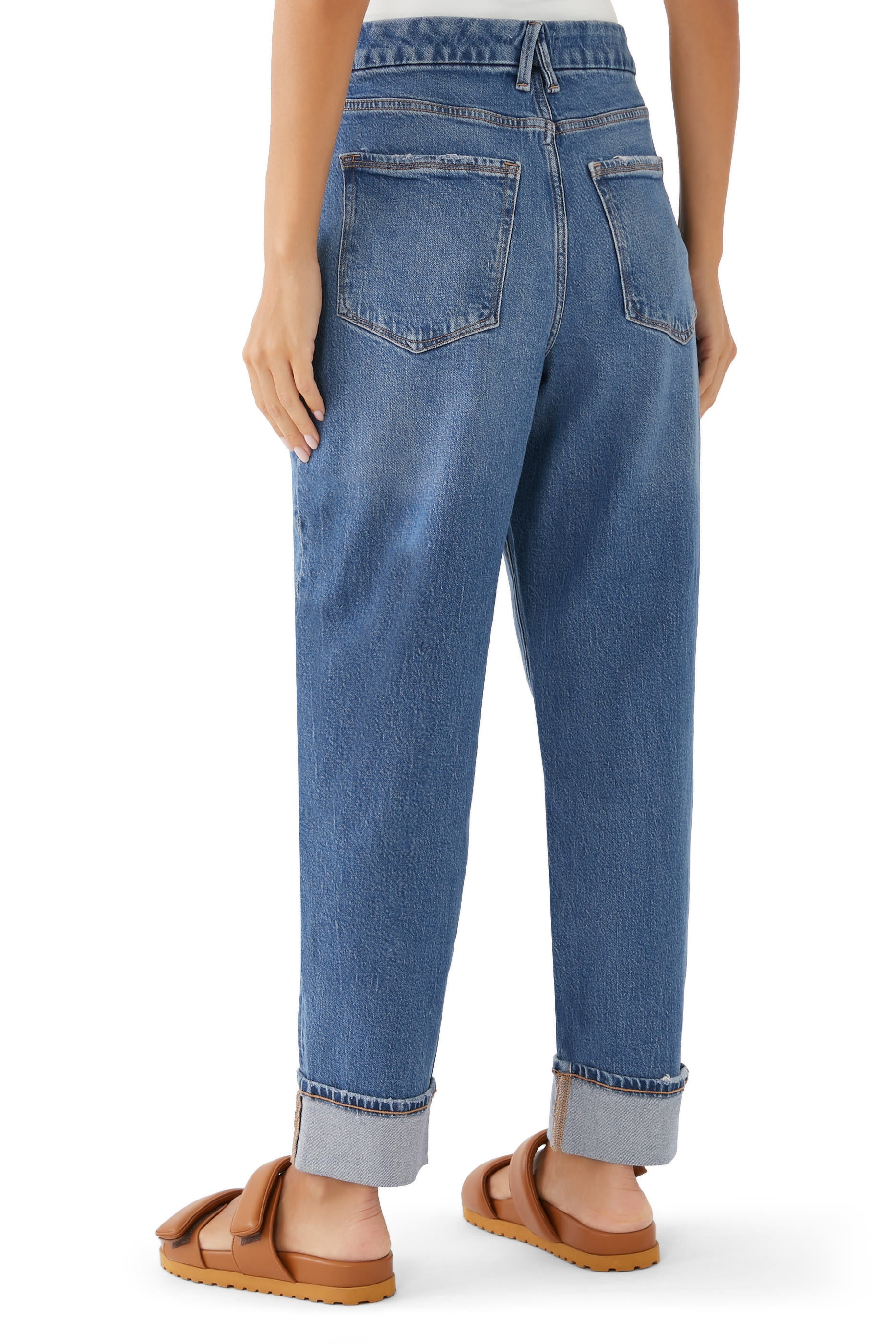 بنطال جينز ويكندر بأساور كاحل