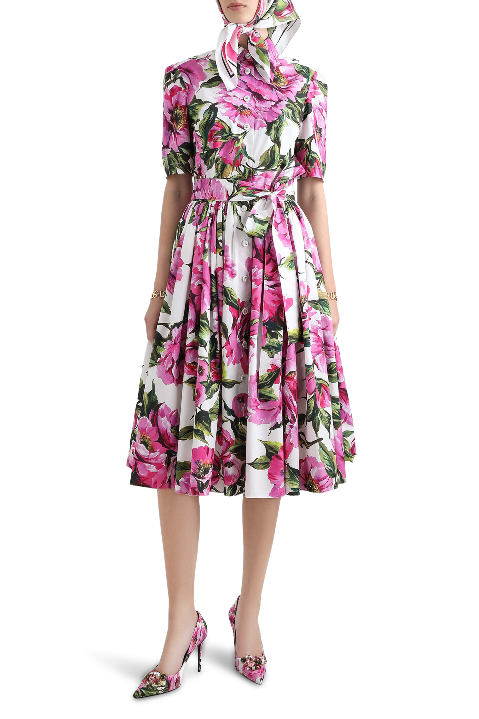 فستان بطبعات زهور