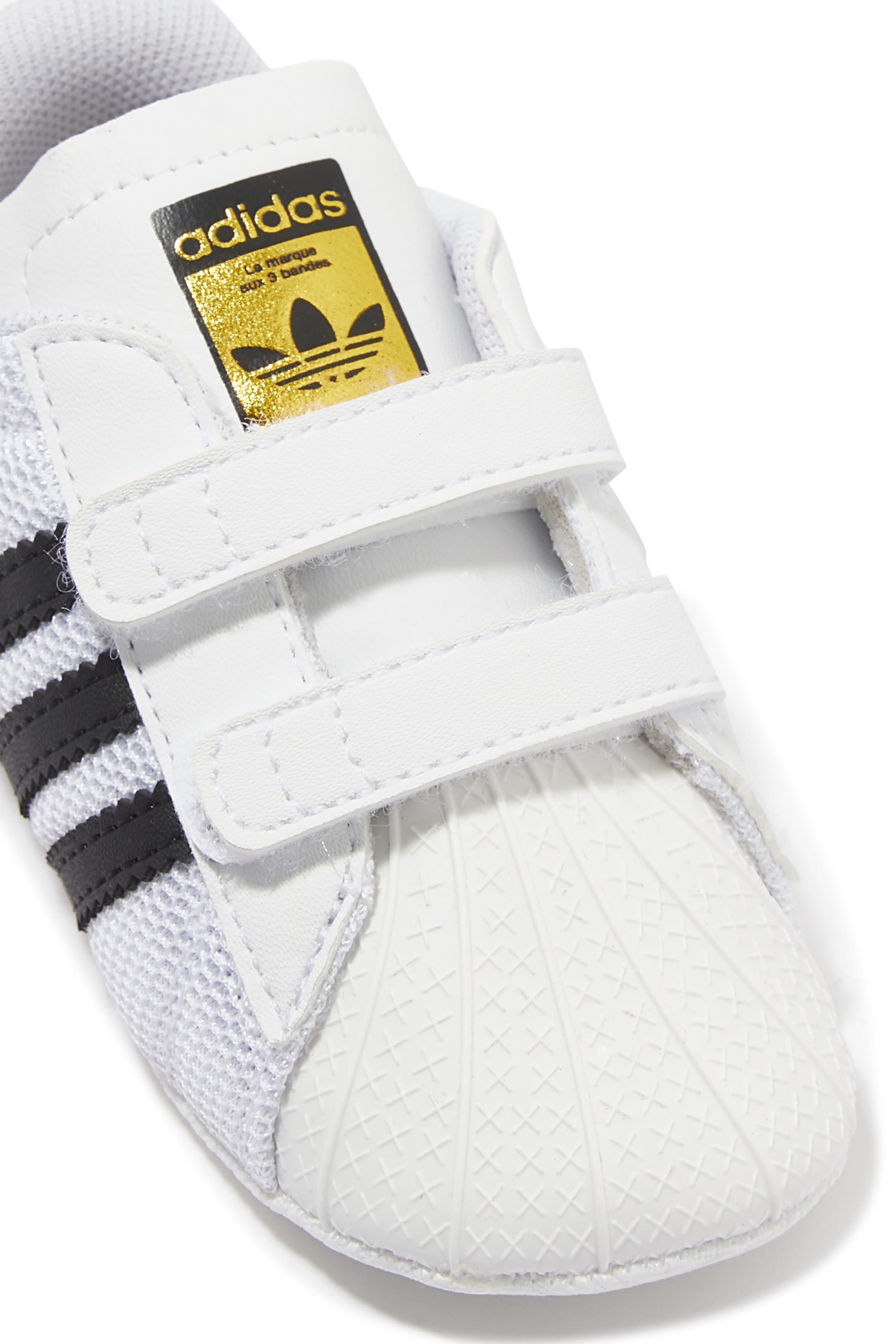 سنيكرز سوبر ستار للأطفال