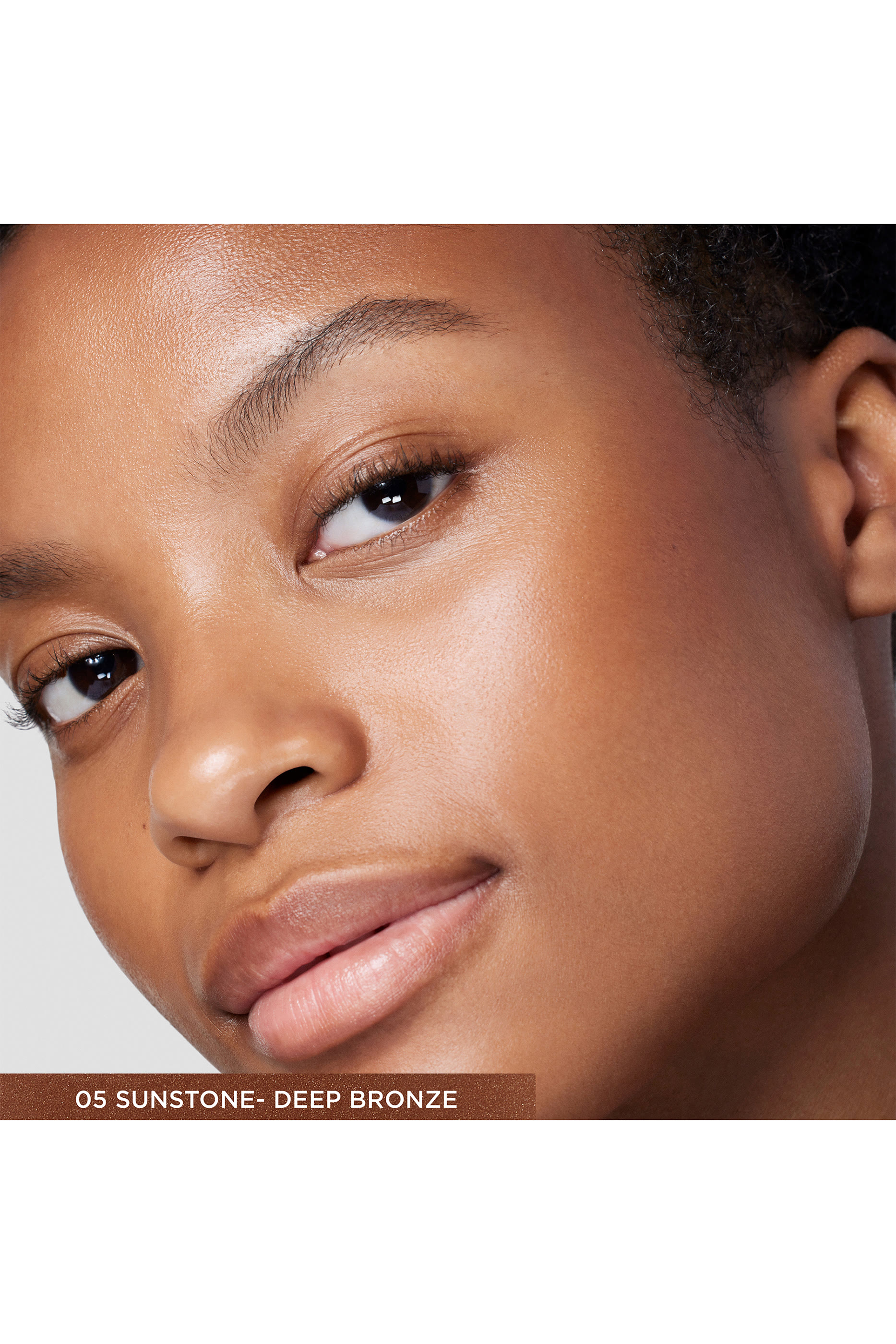 برونزر مرطب ملون