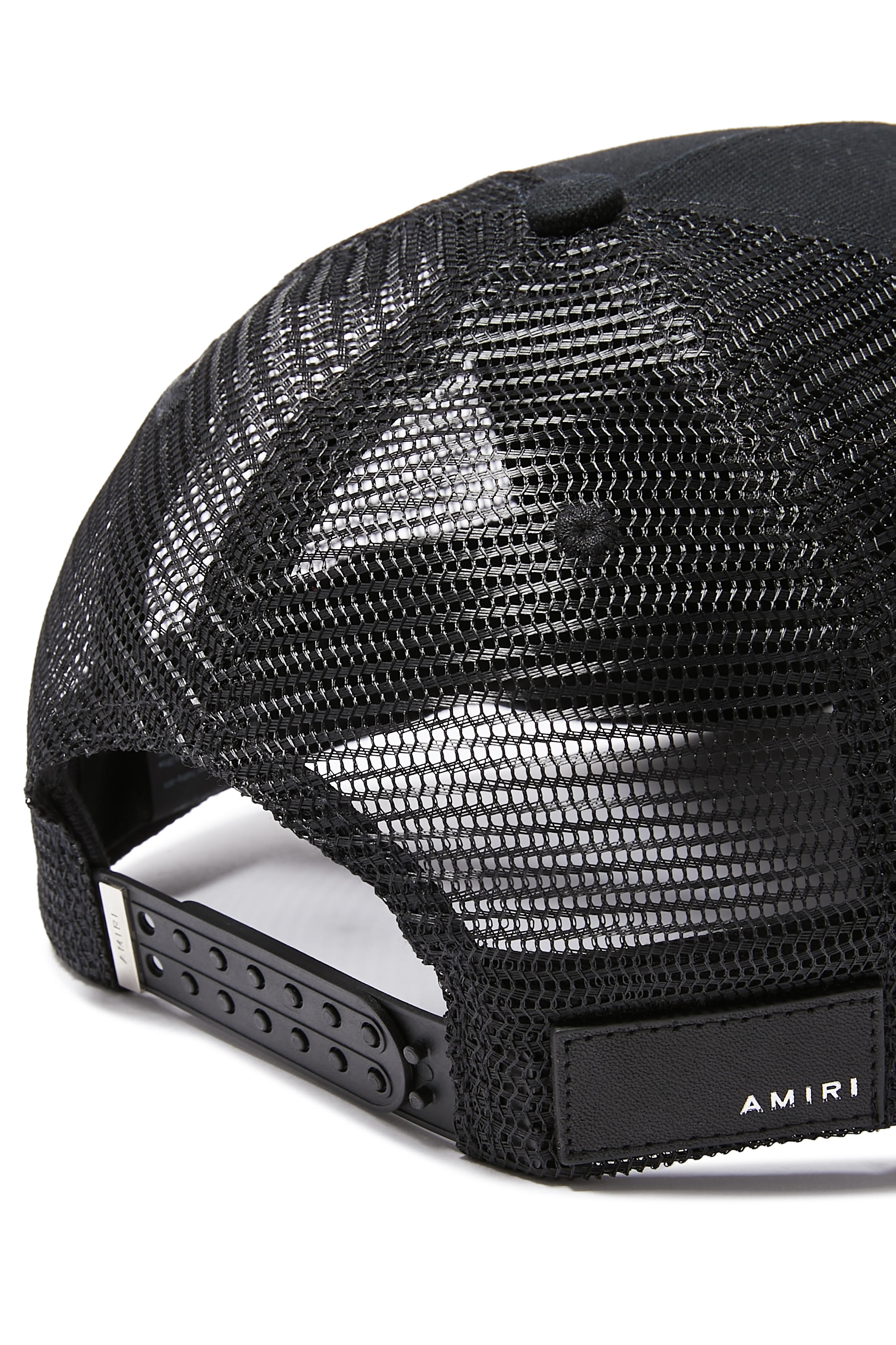 قبعة كور تراكر بشعار الماركة