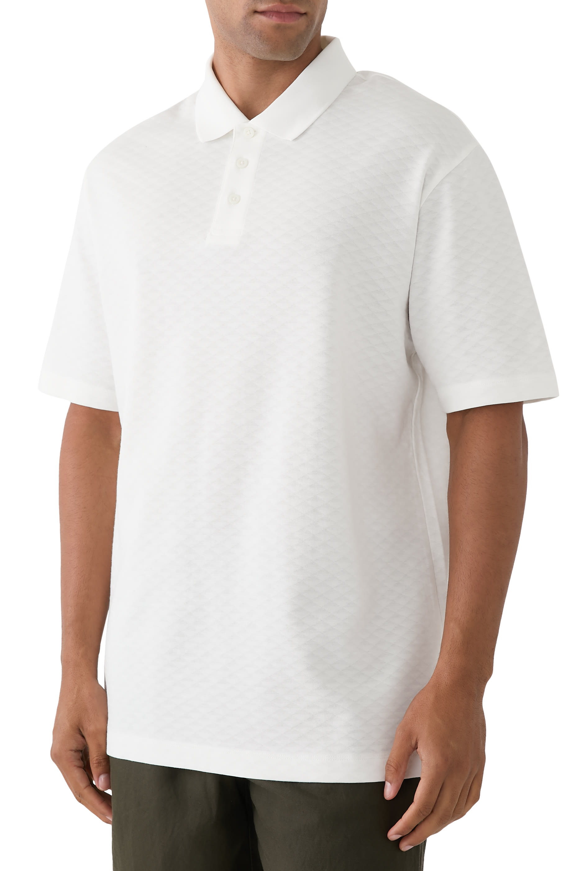 قميص بولو مطرز بالكامل