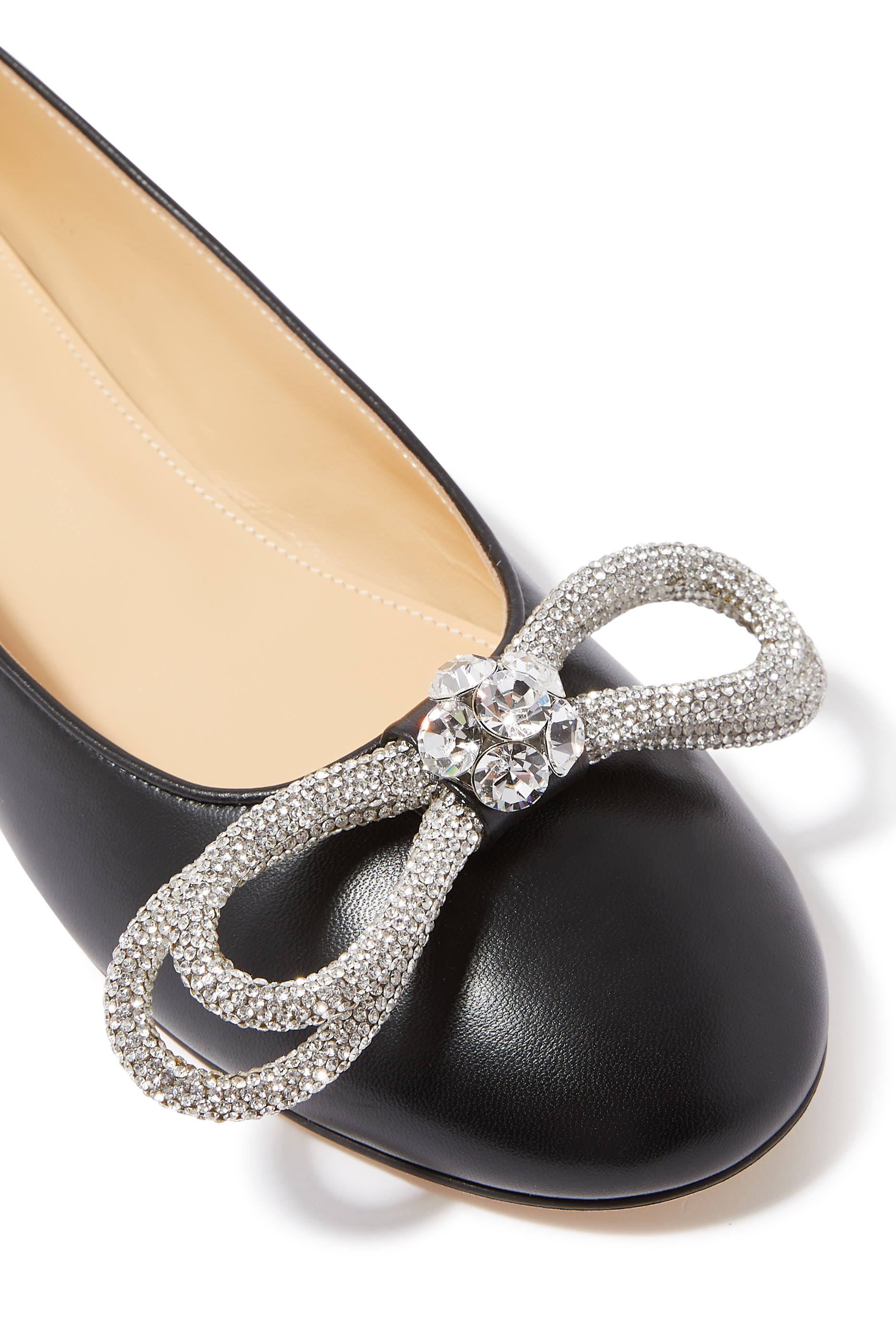 حذاء باليرينا بكعب مسطح وفيونكة مزدوجة جلد