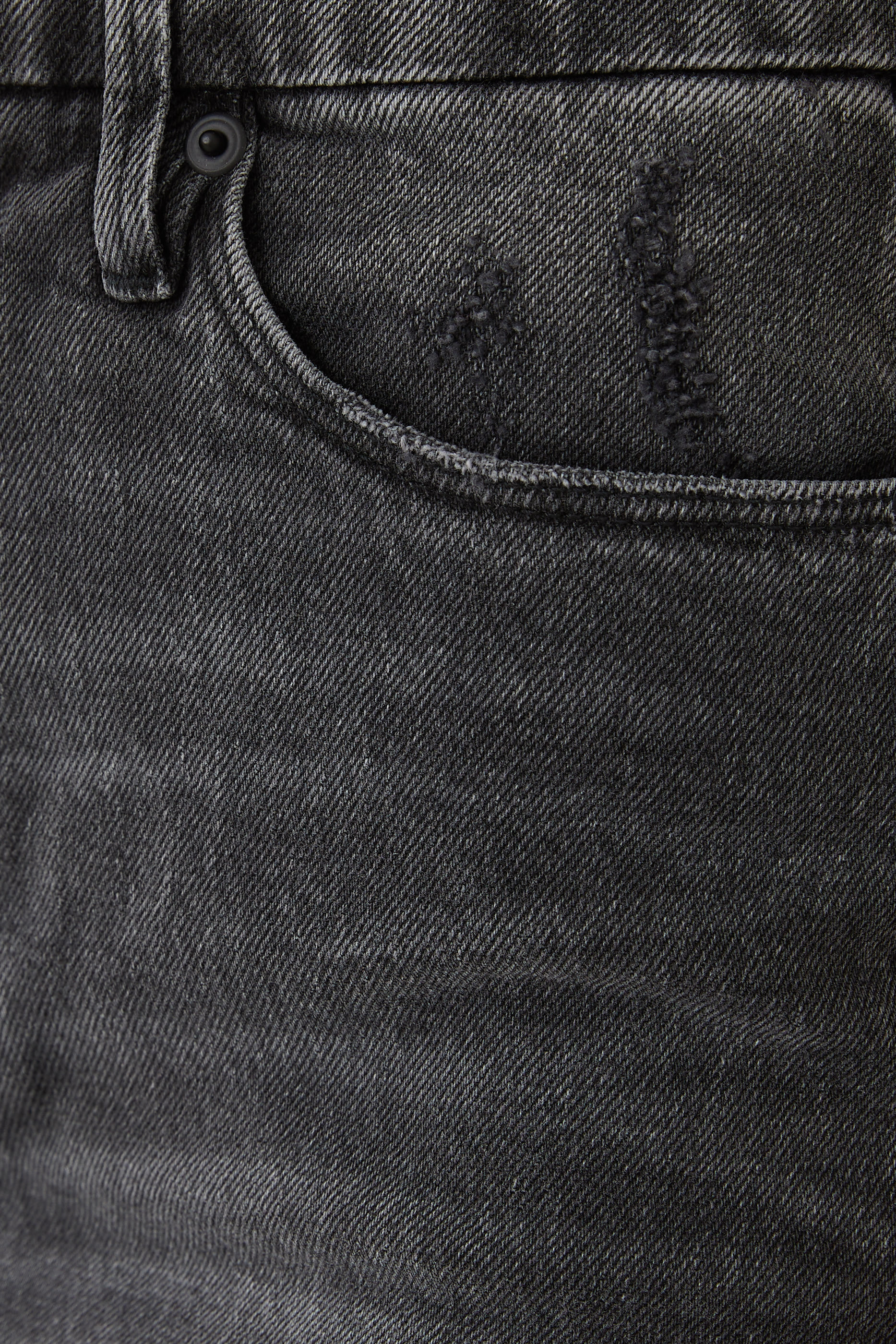 تنورة دنيم بقصة مستقيمة طويلة