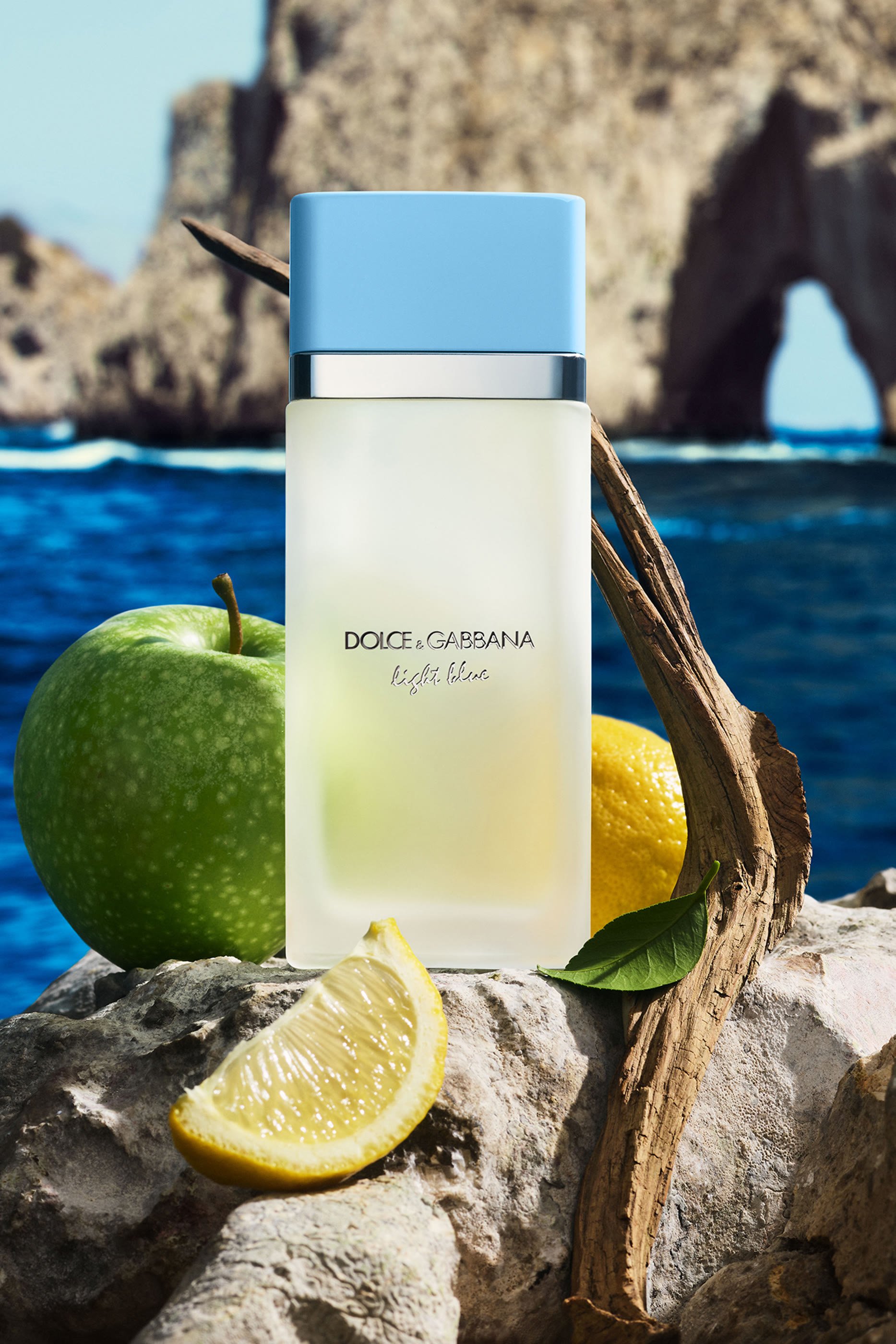 أو دو تواليت  لايت بلو