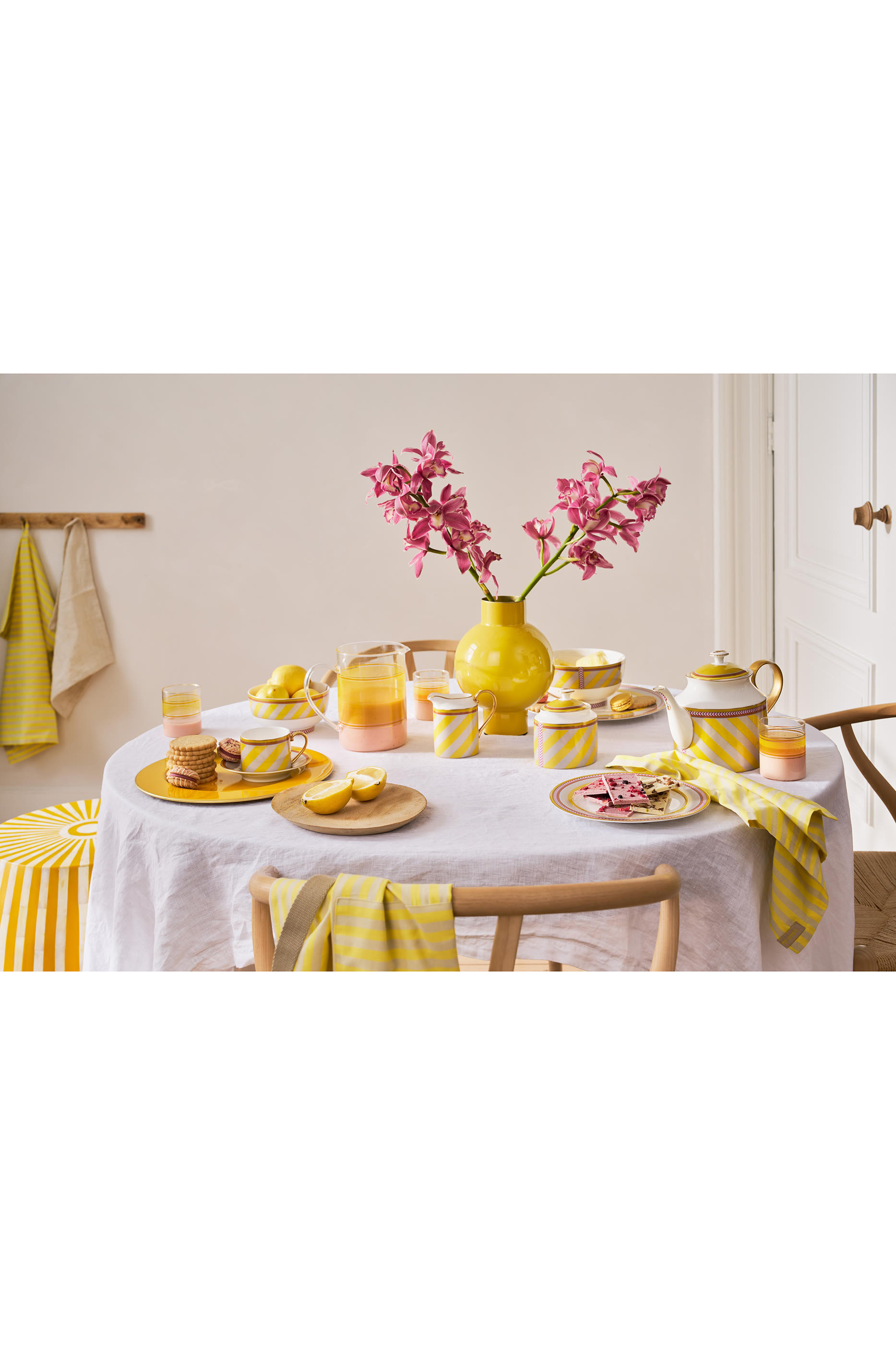 وعاء سكر شيك ستريبس