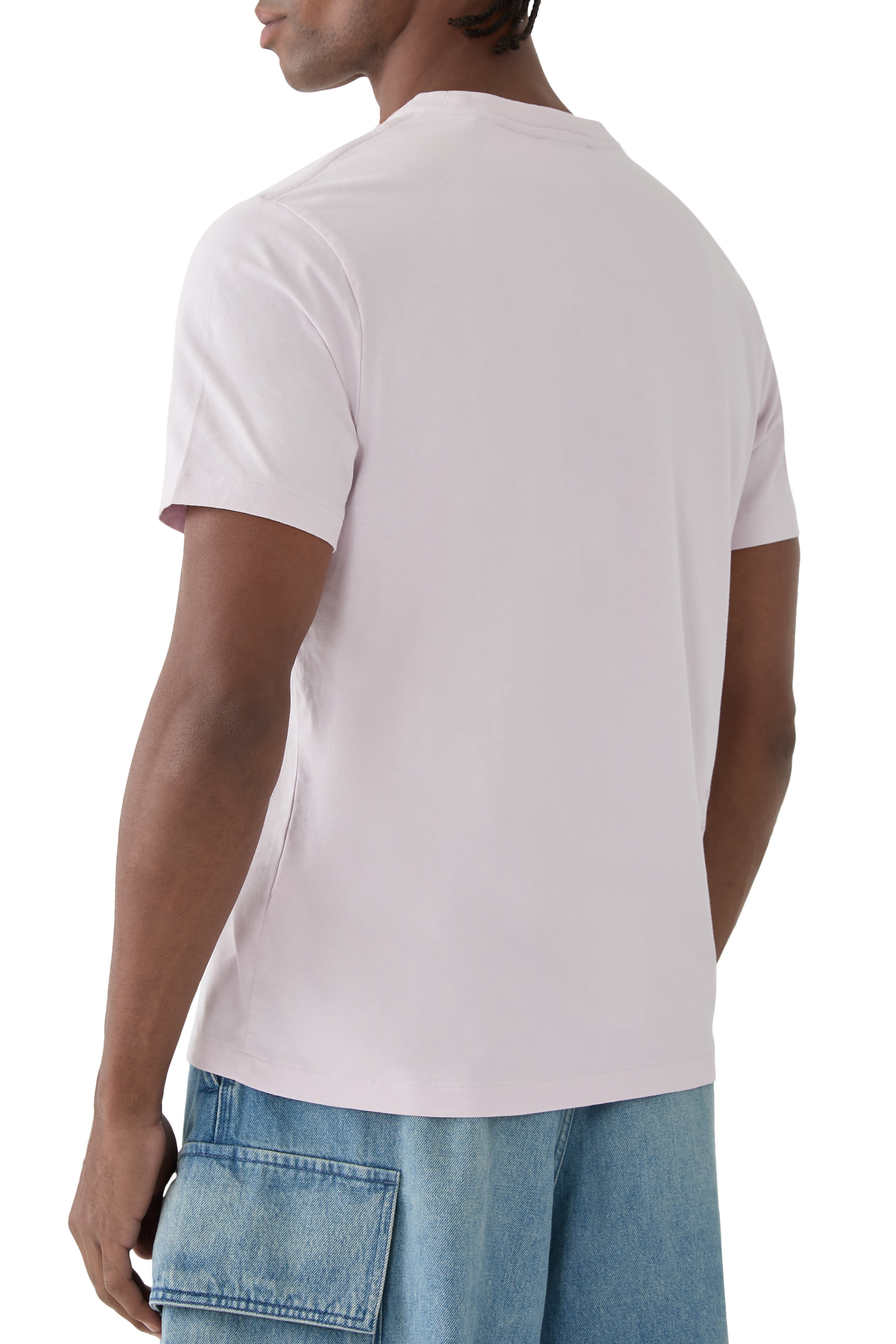 تيشيرت بشعار الماركة