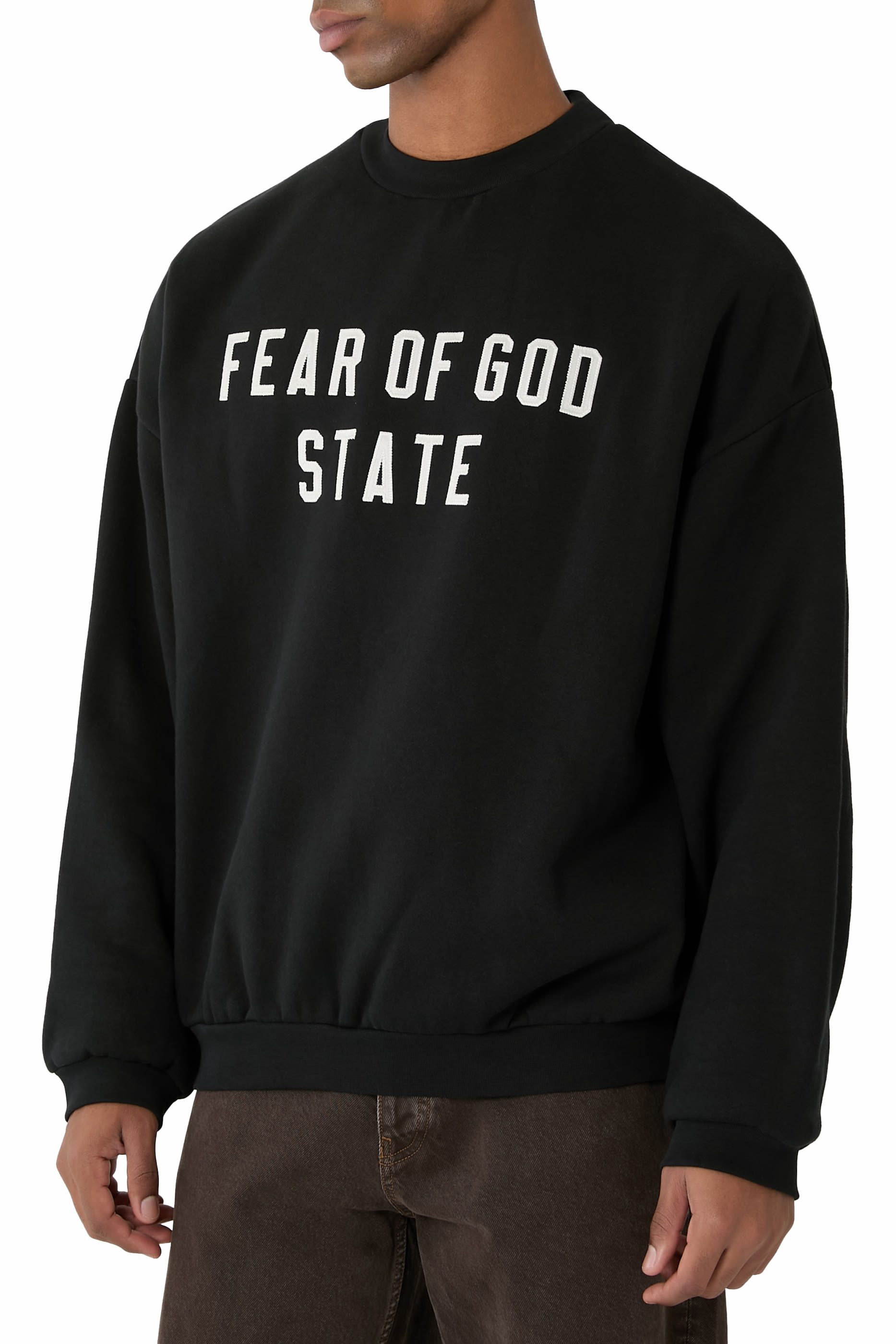 سويت شيرت بياقة ضيقة صوف