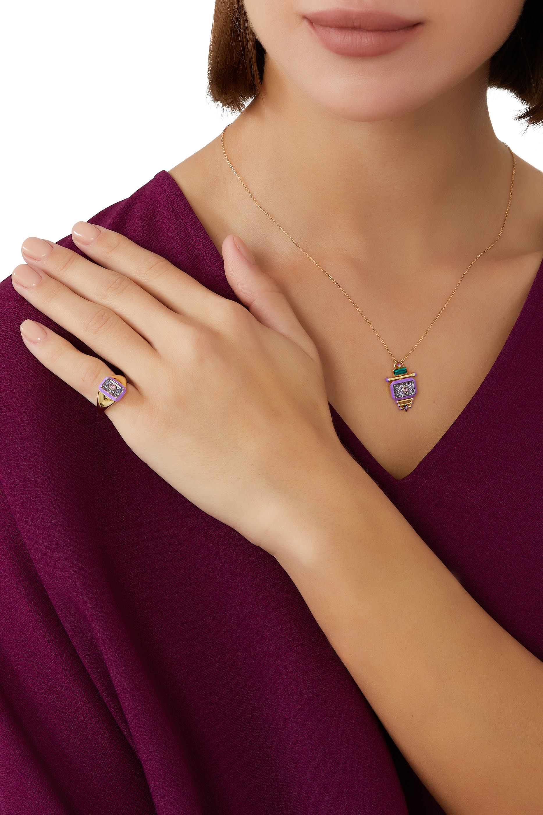 خاتم خنصر مرصع بالجمشت ذهب أصفر عيار 18