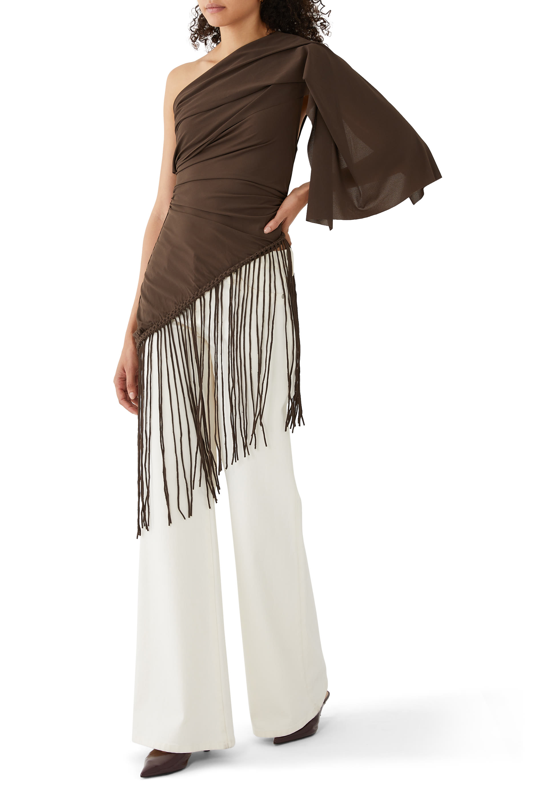 بلوزة بوديل بكتف واحد مكرمية