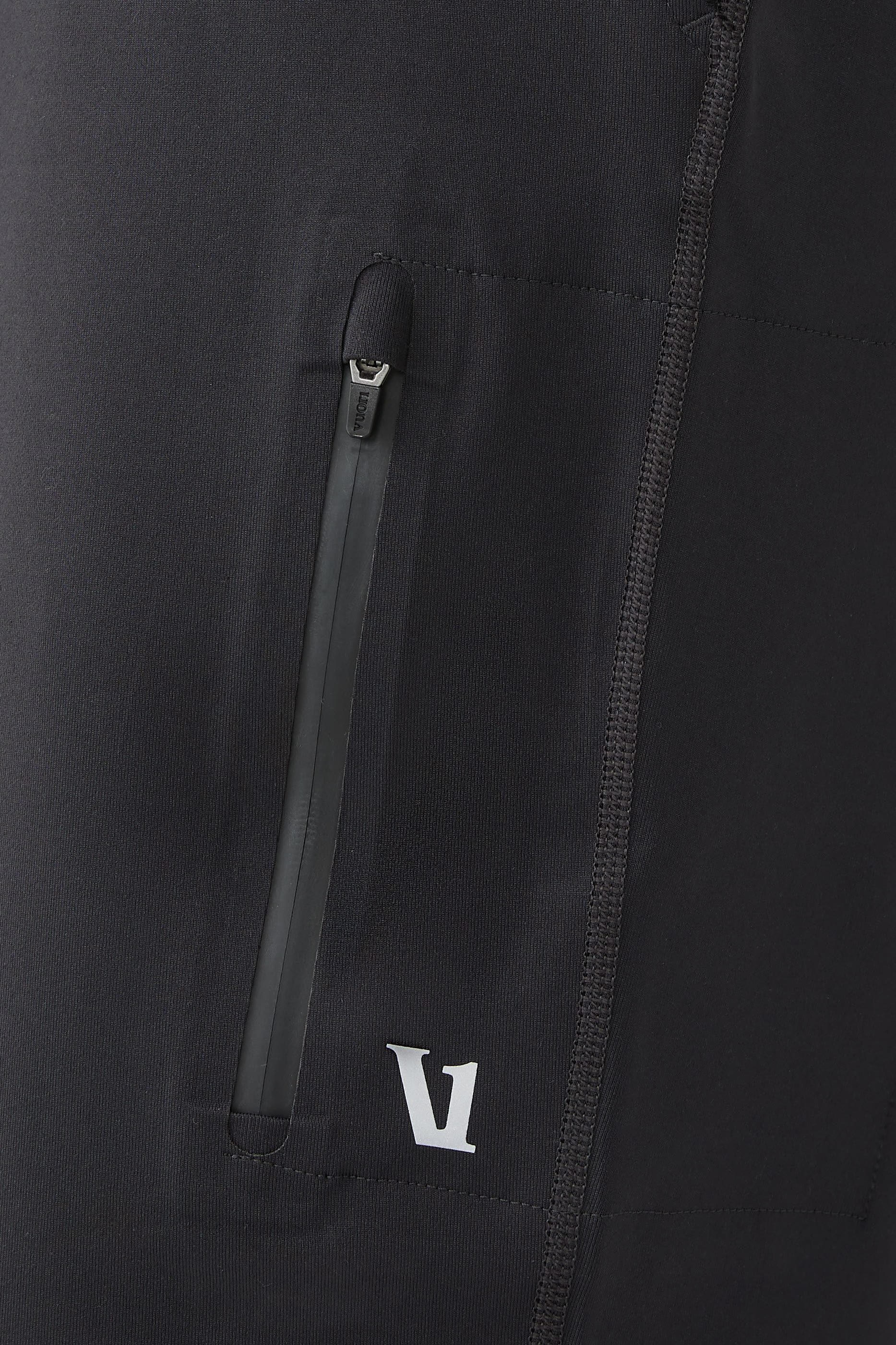 شورت سانداي بيرفورمنس