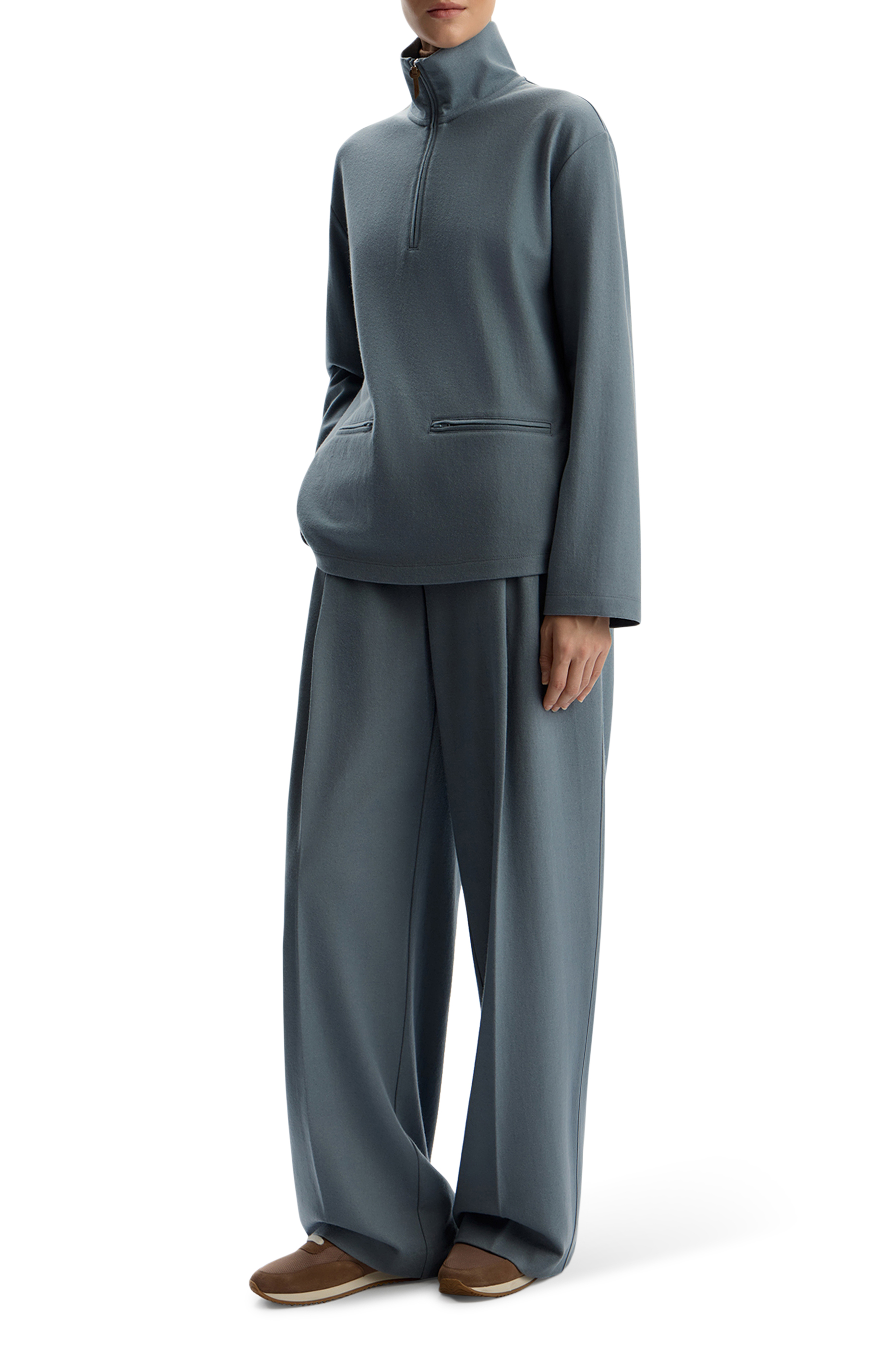 سويت شيرت صوف ونايلون