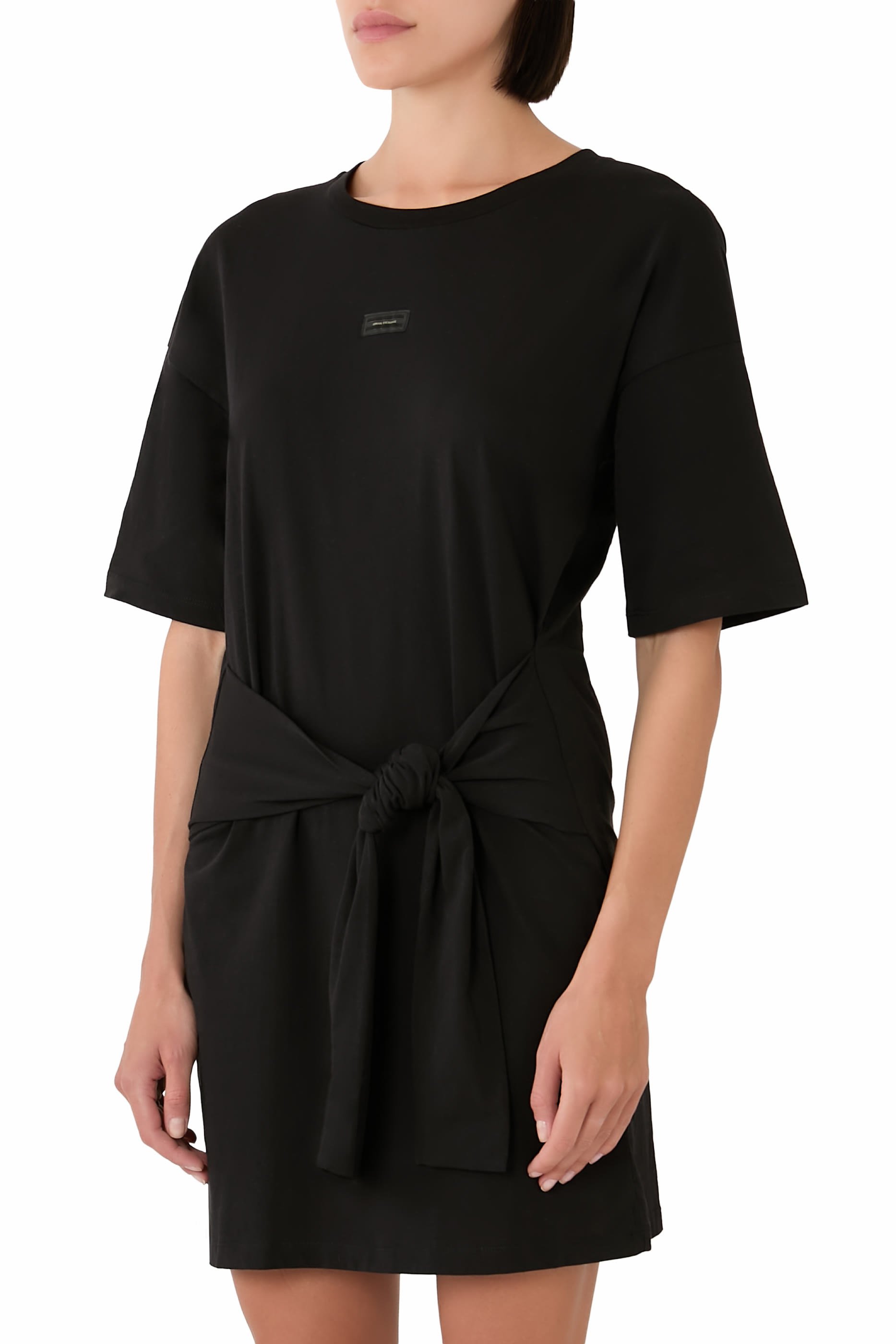 فستان قصير بخصر مزين بشريط