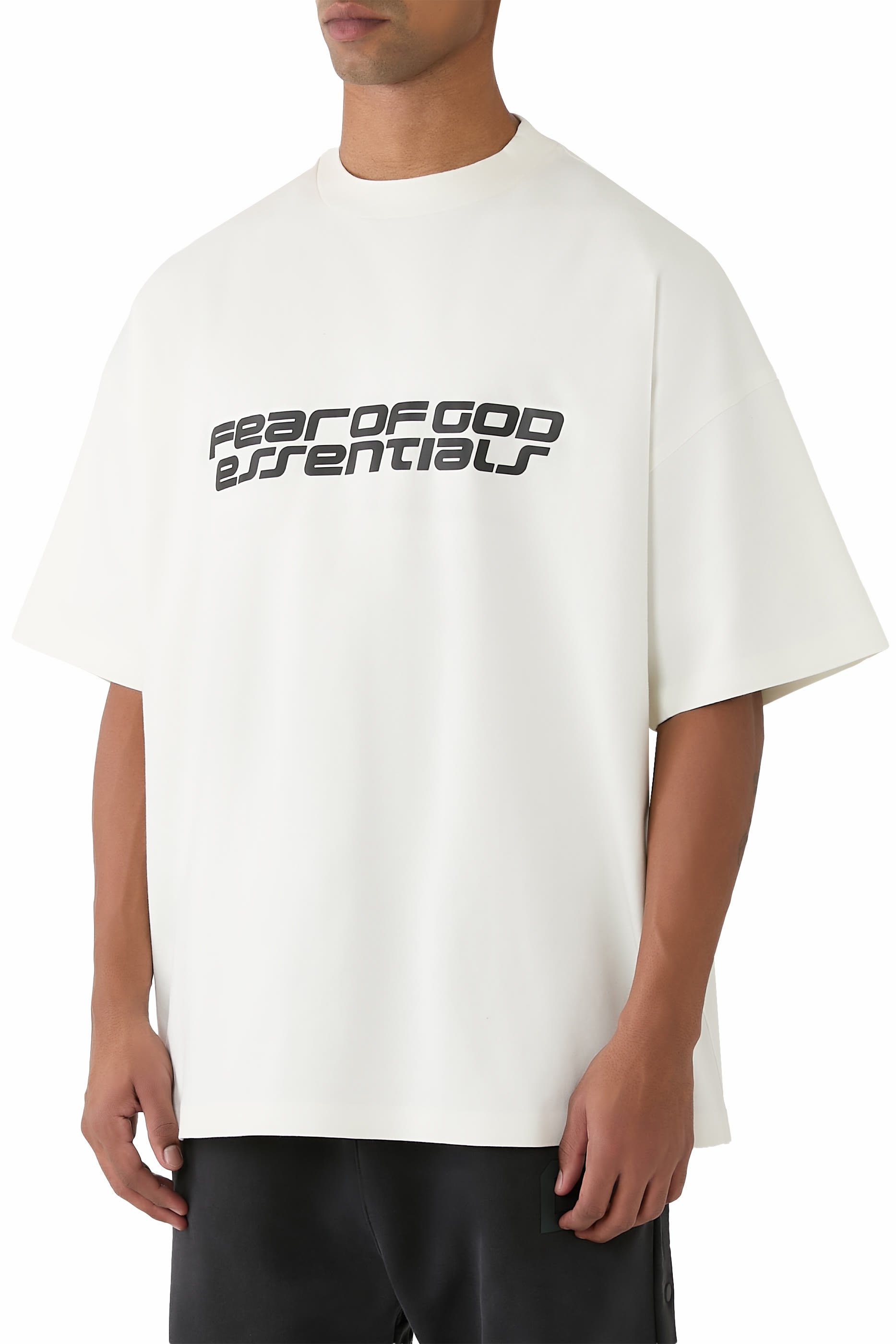 تيشيرت بتصميم من التسعينيات 