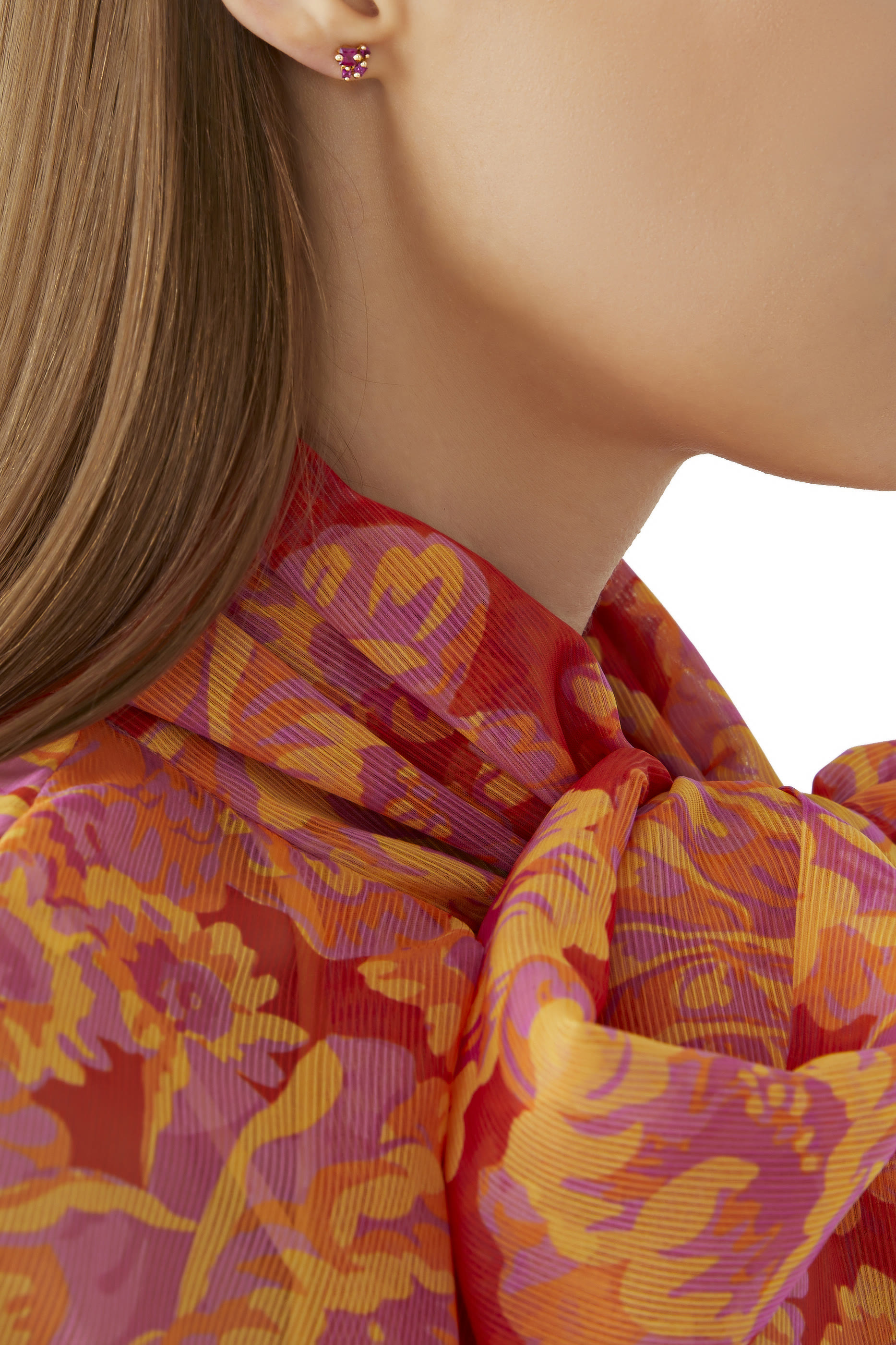 أقراط برنسيس مرصعة بالياقوت ذهب وردي عيار 18