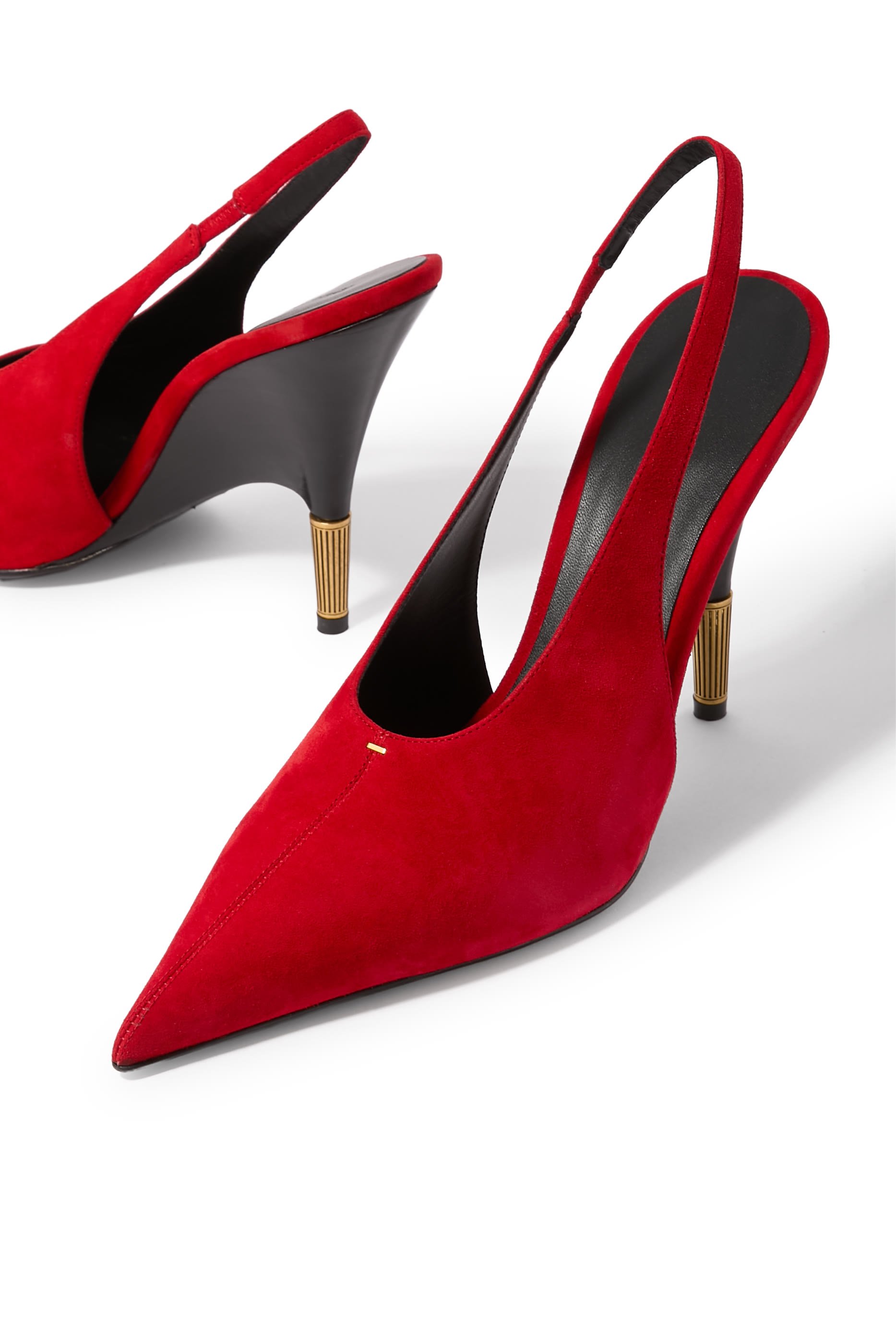 حذاء بيلا كلاسيكي 100