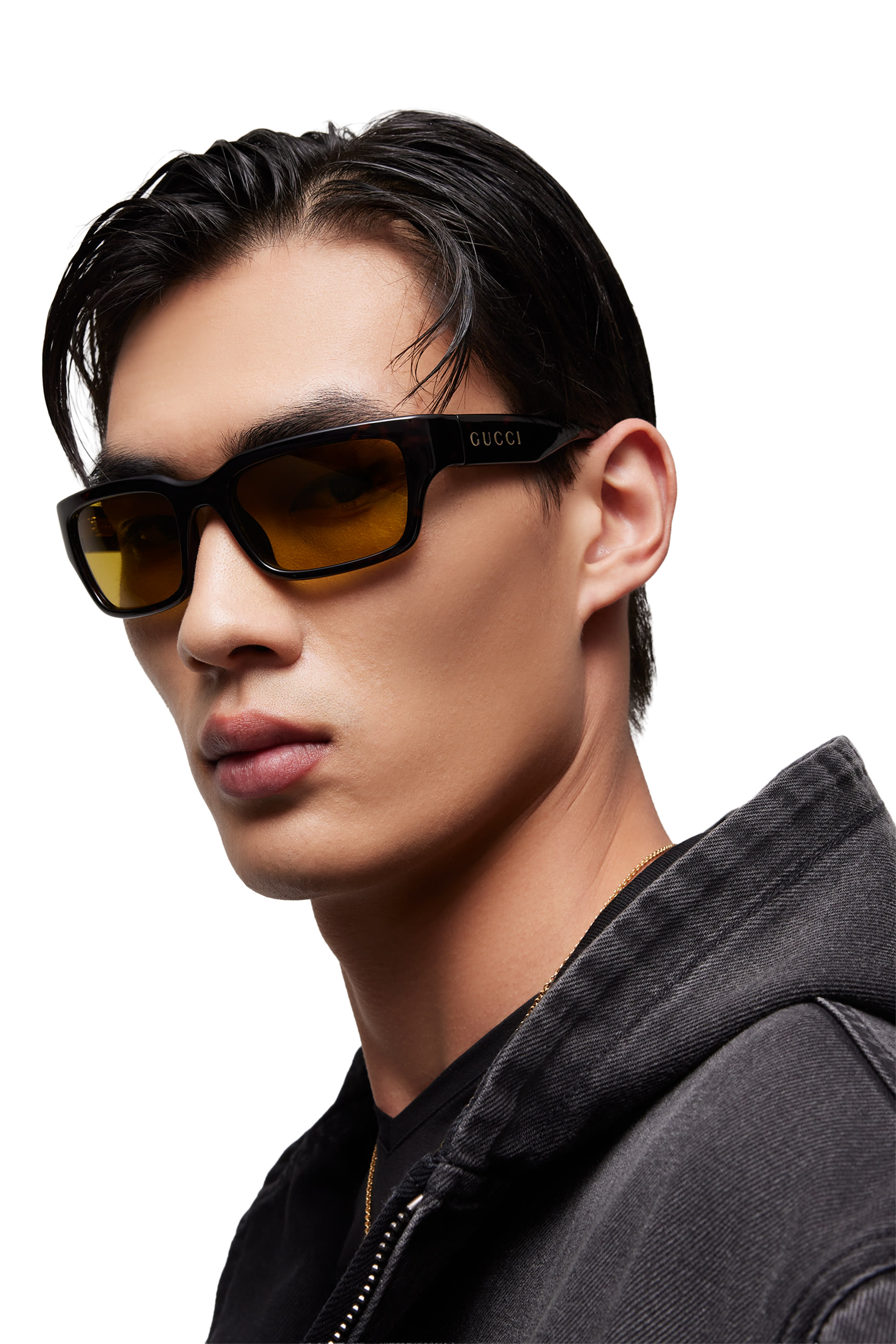 نظارة شمسية بإطار مستطيل