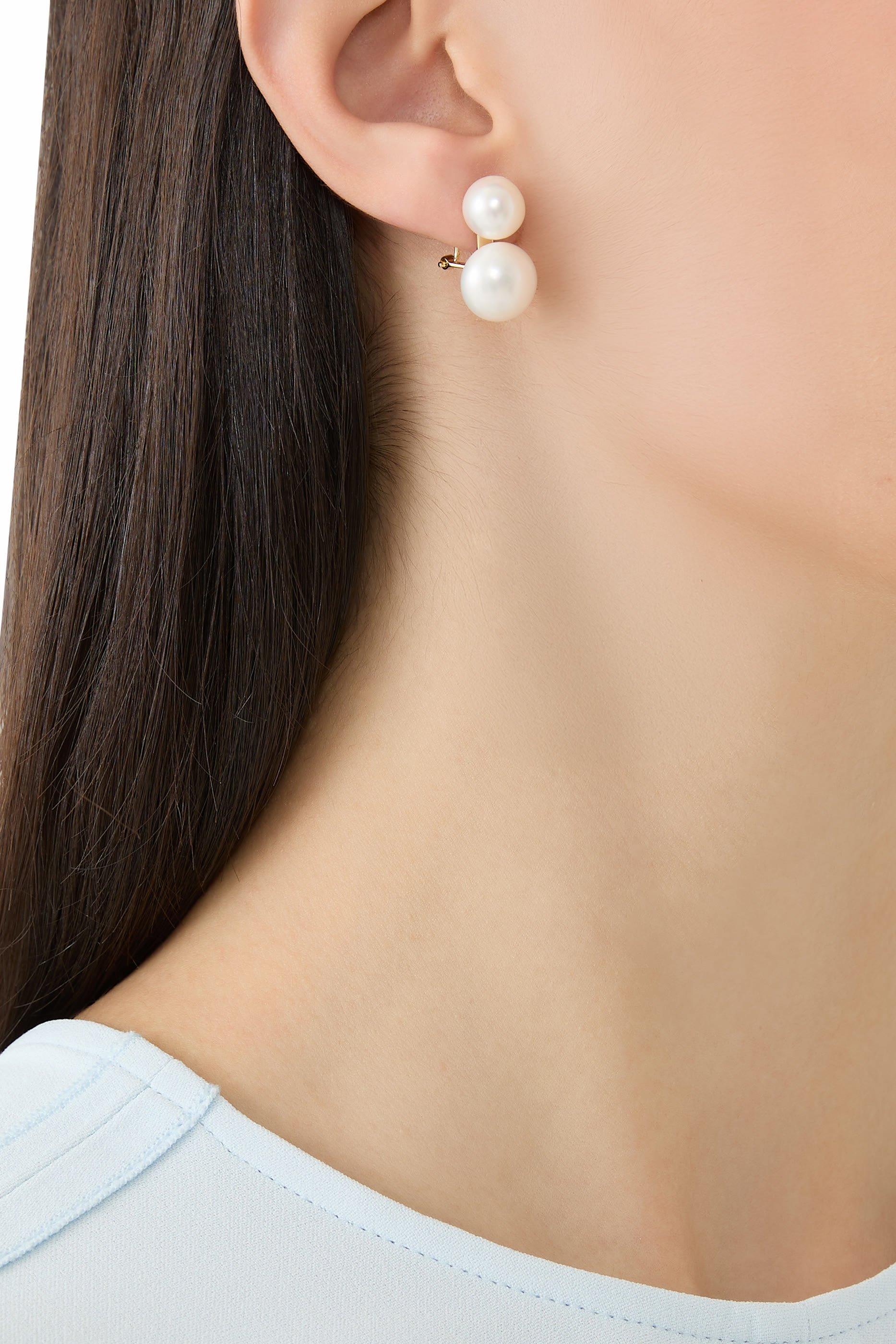 أقراط بيانكا مرصعة بلؤلؤ المياه العذبة، 14 قيراط فيرميل على الفضة الإسترلينية