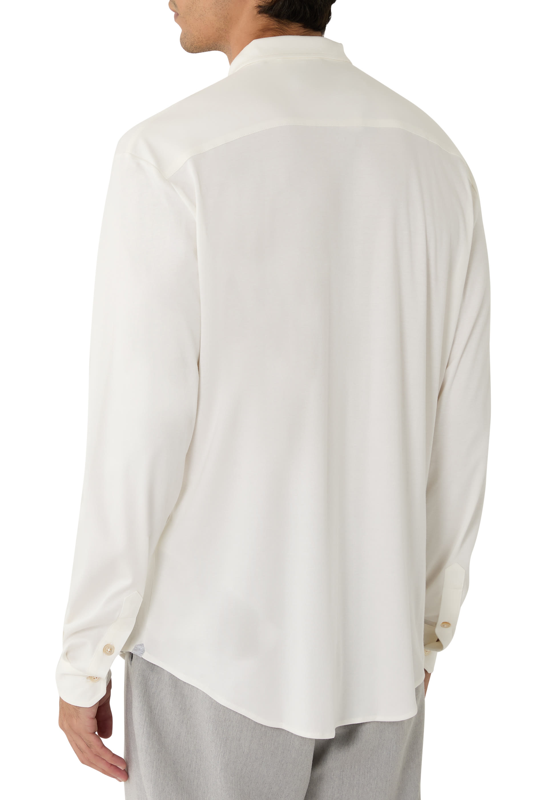 قميص بياقة إيطالية 