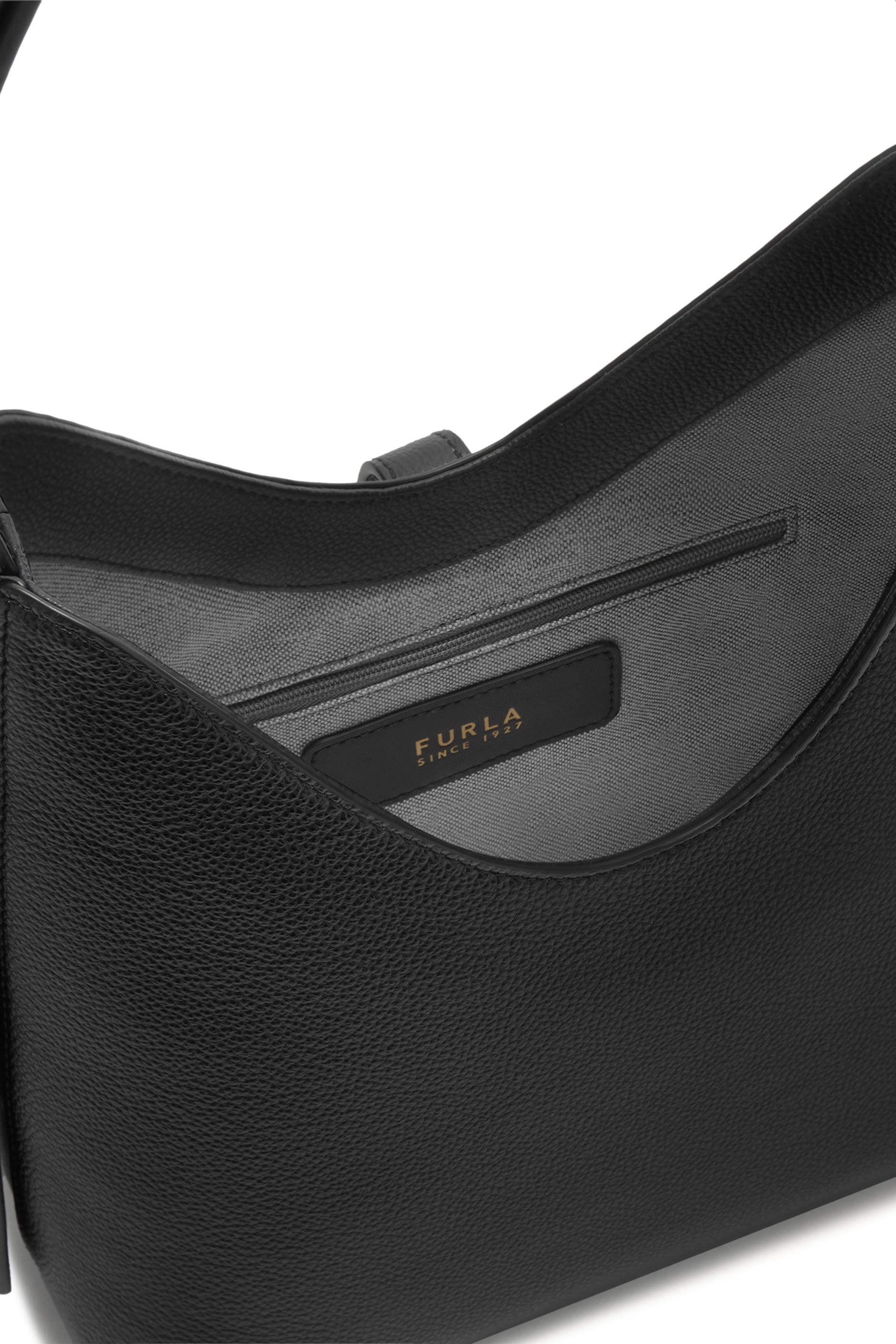 حقيبة كتف غوتشيا صغيرة