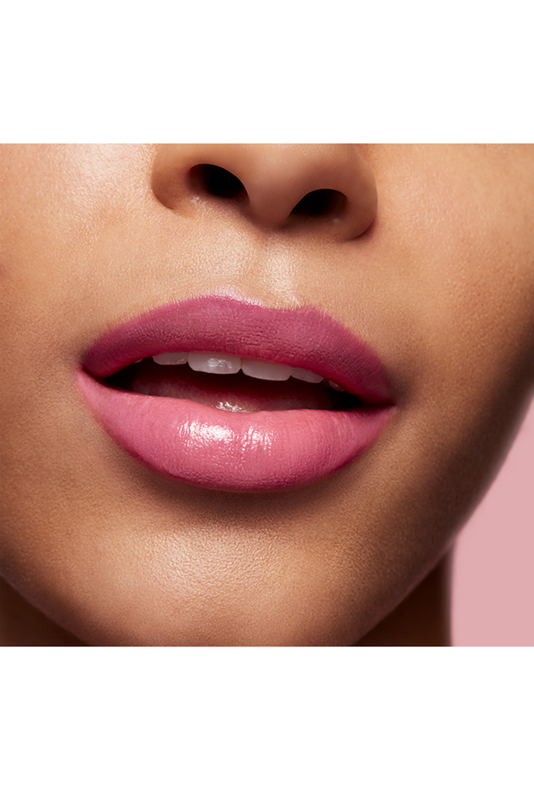 أحمر شفاه لاسترجلاس