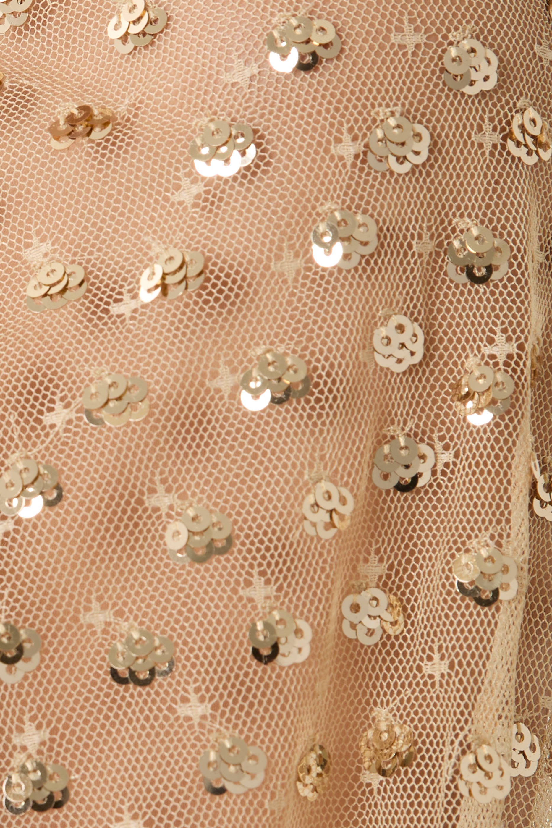 فستان سهرة كاسكيد بحمالات رفيعة وترتر وياقة عميقة