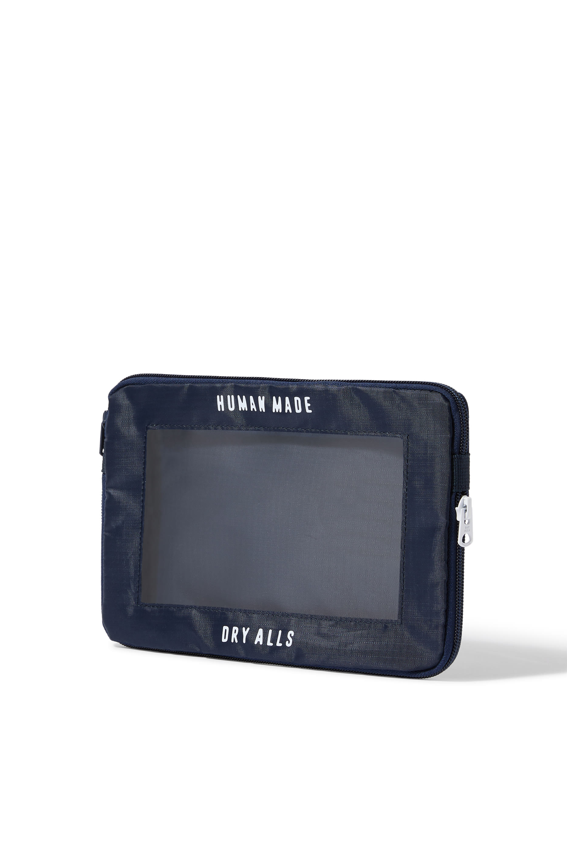 حقيبة صغيرة بشعار الماركة للسفر