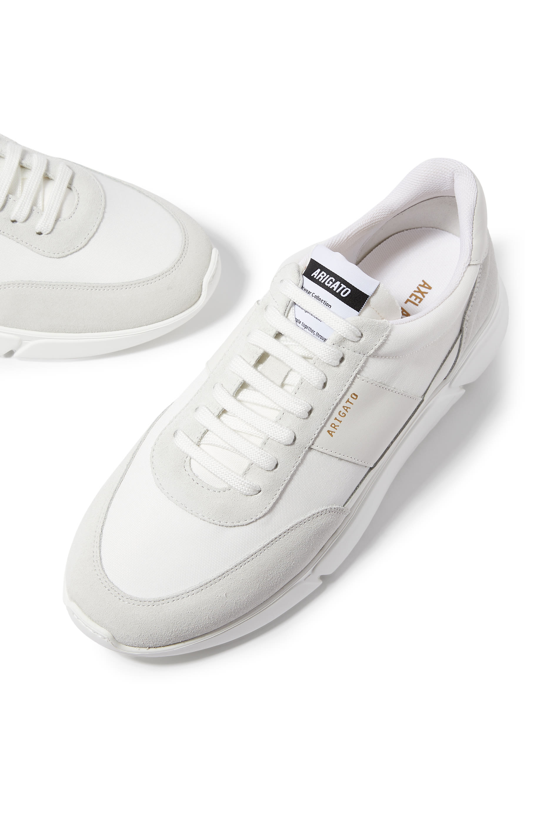 سنيكرز للجري جينسس كلاسيكي