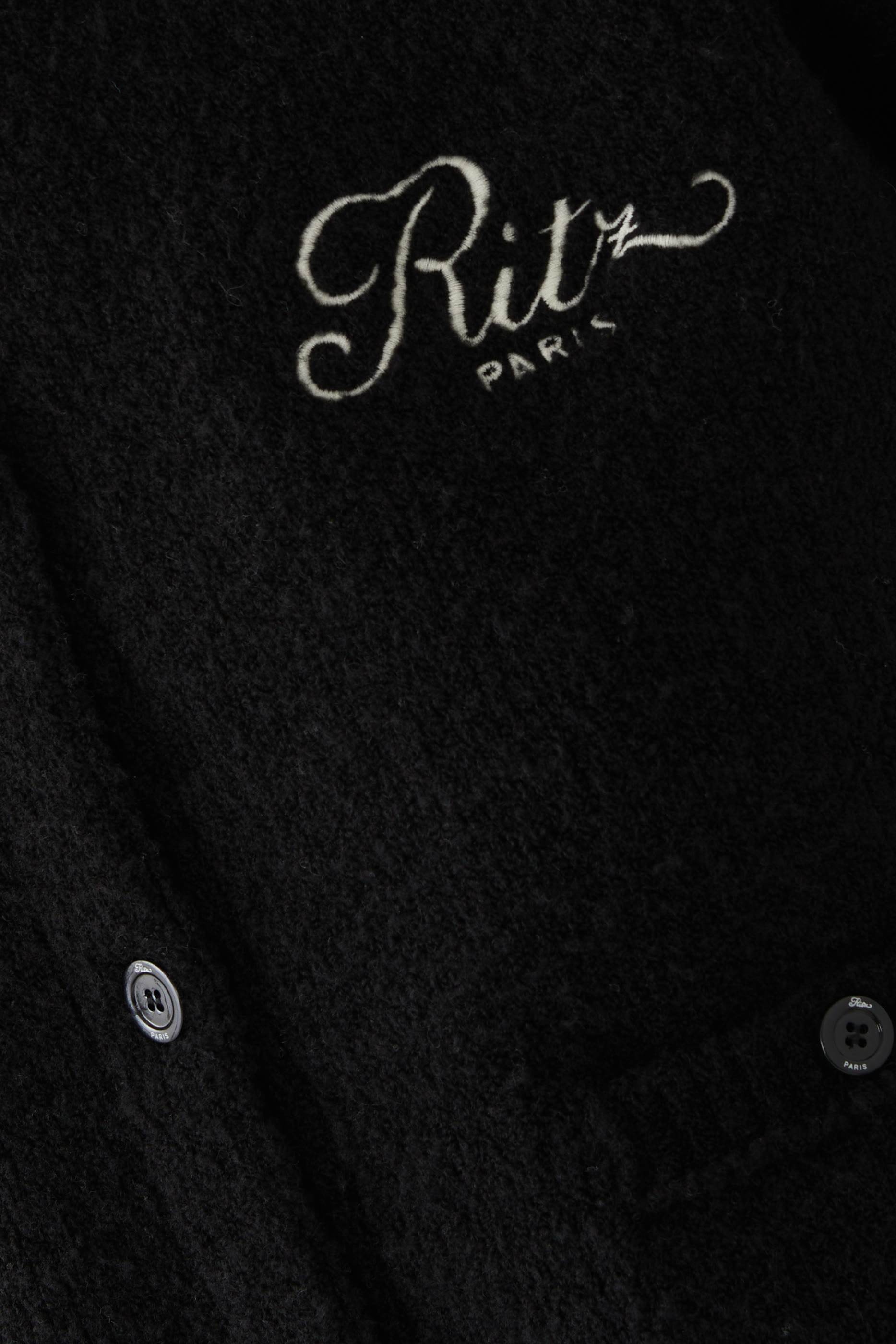 كنزة ريتز بحياكة متنوعة