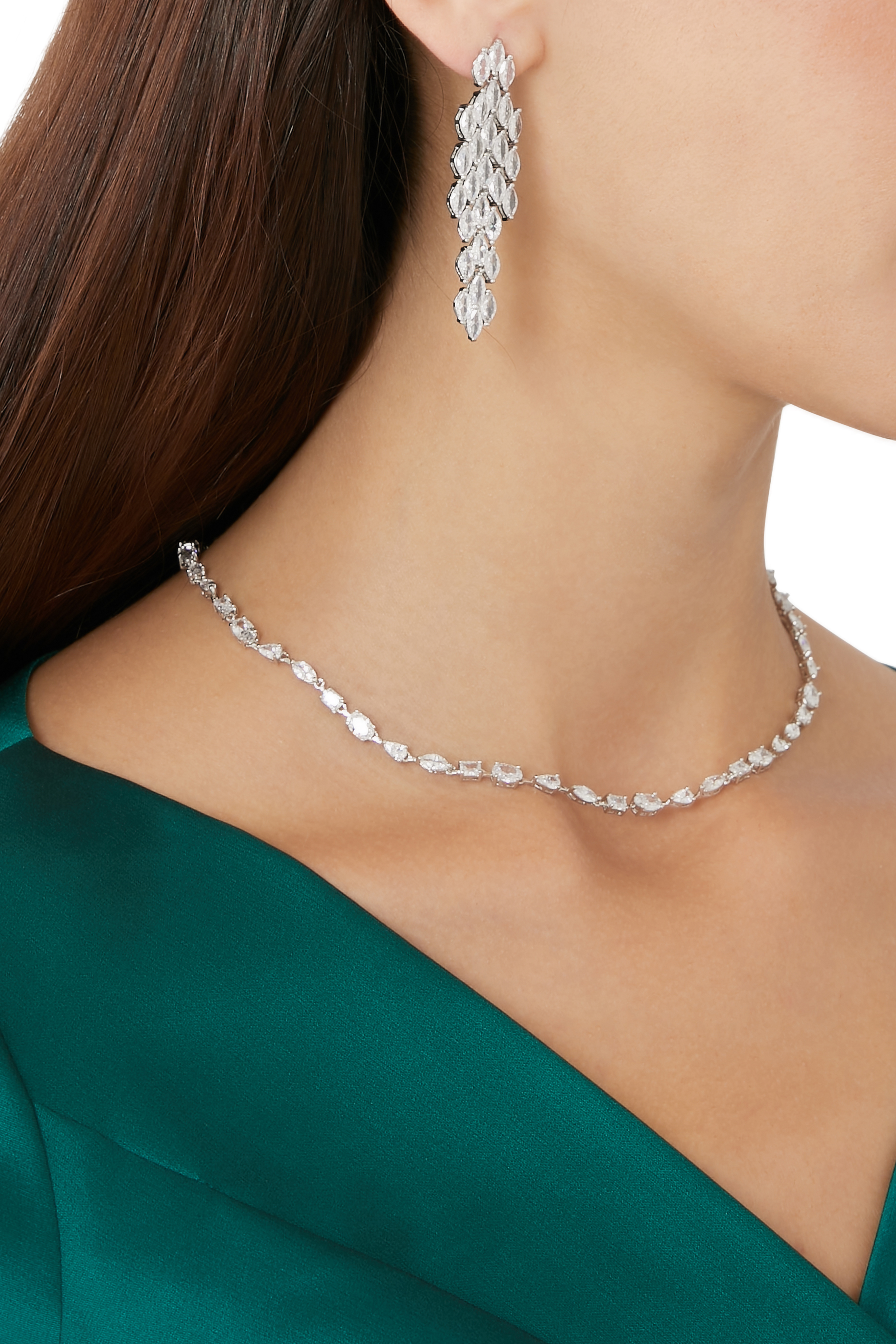 أقراط متدلية جرادويتد مرصعة بأحجار زركونيا مكعبة بشكل ماركيز نحاس مطلي بالروديوم