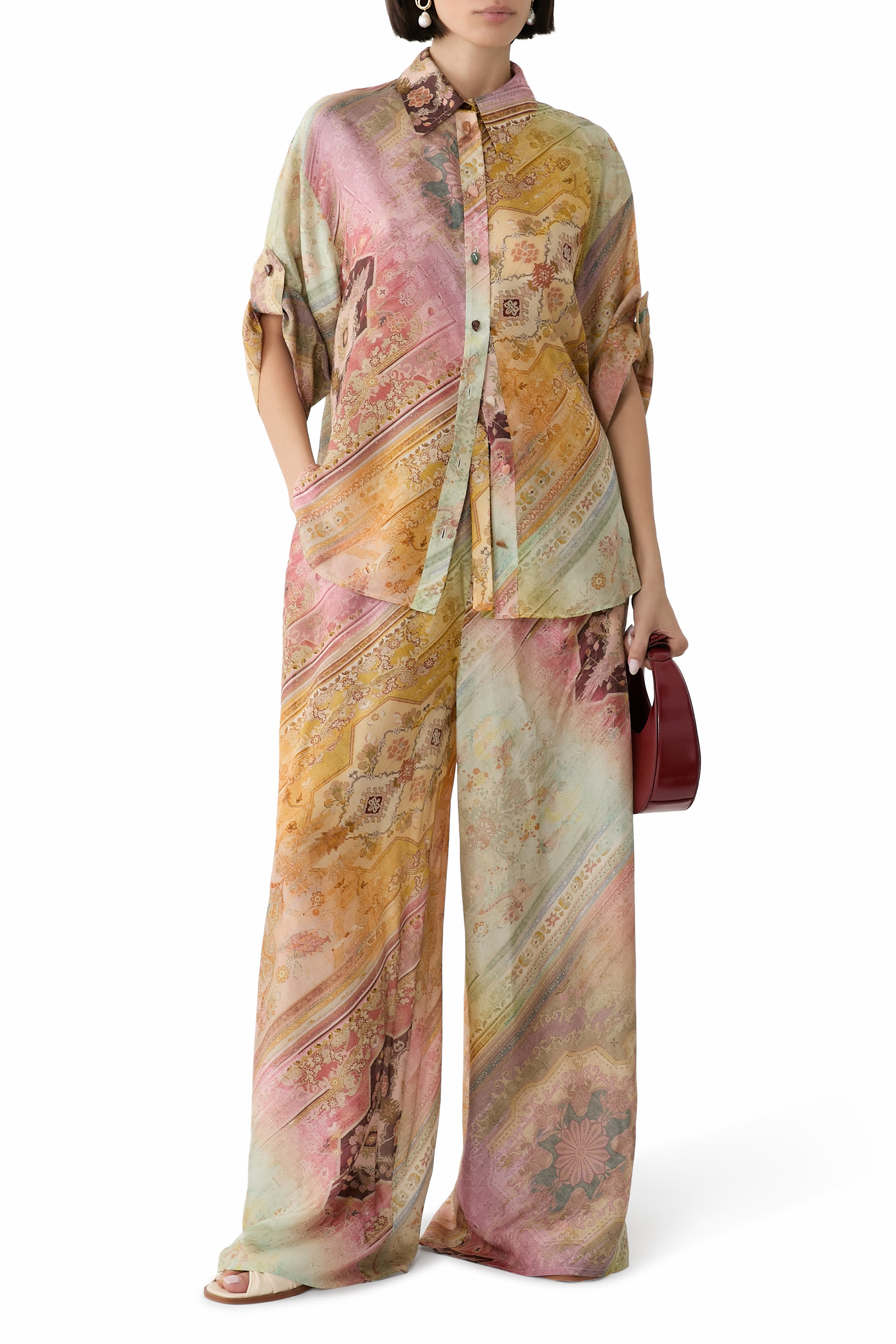 قميص تالو بقصة مريحة