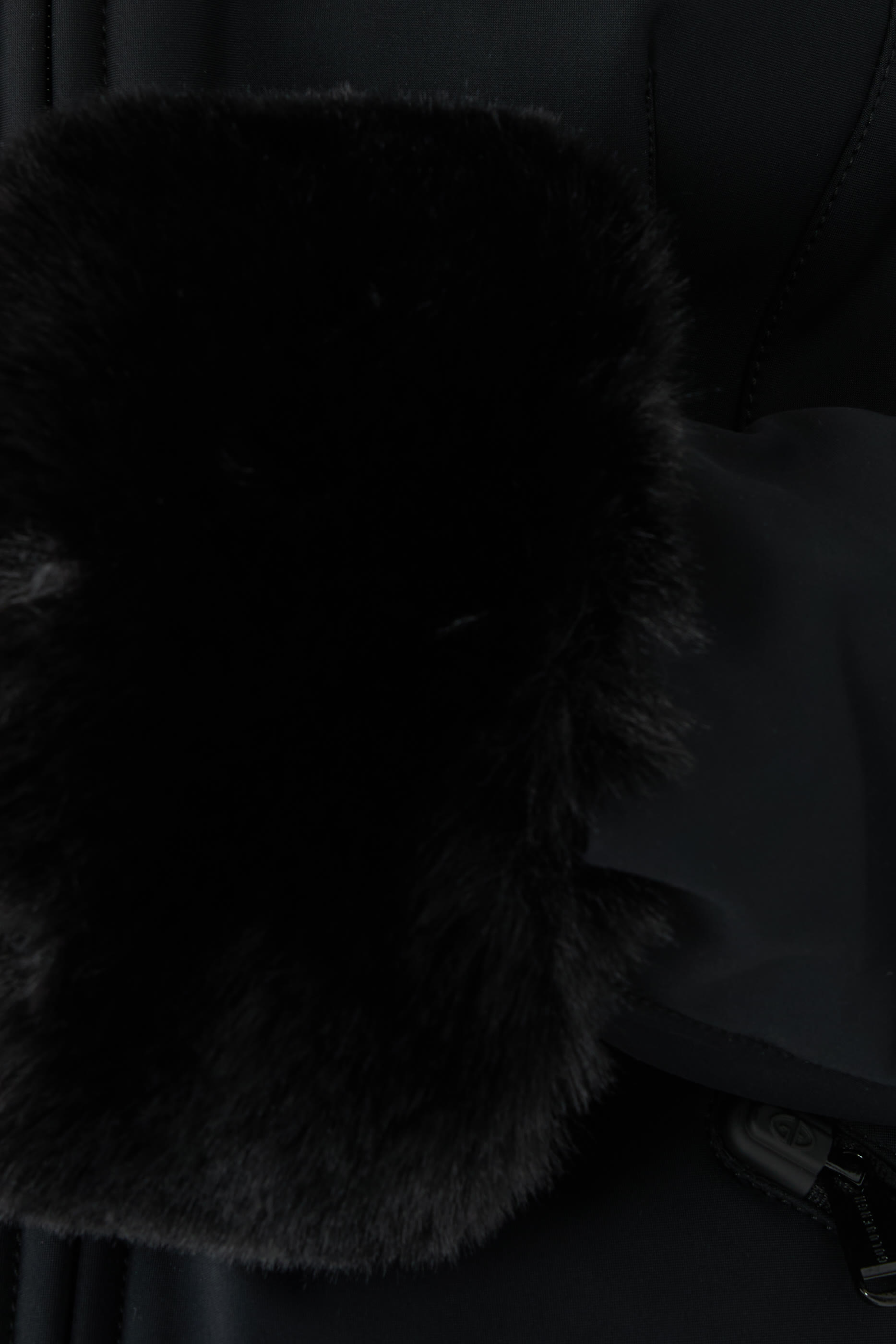 جاكيت جيزيل فرو صناعي