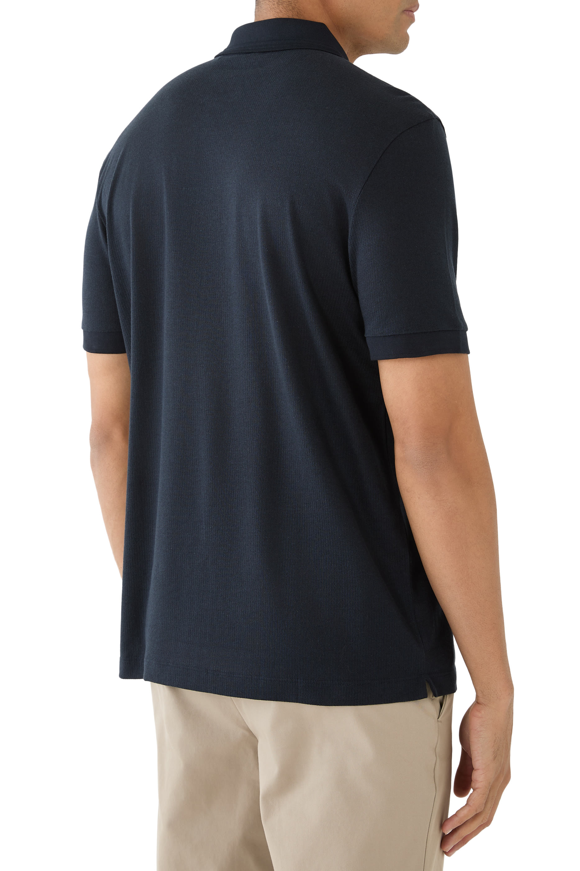 قميص بولو بسحاب أمامي