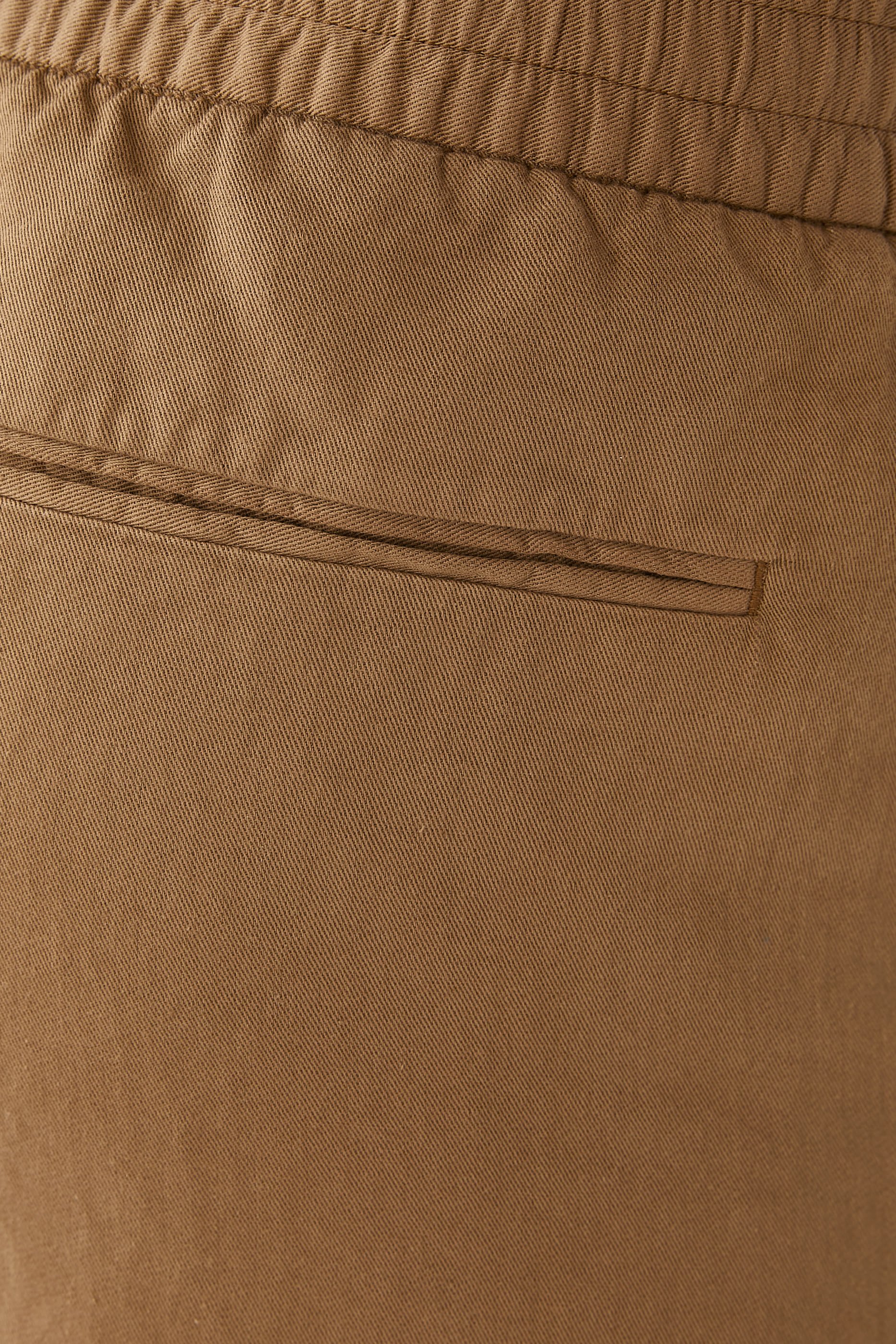 بنطال برباط تضييق