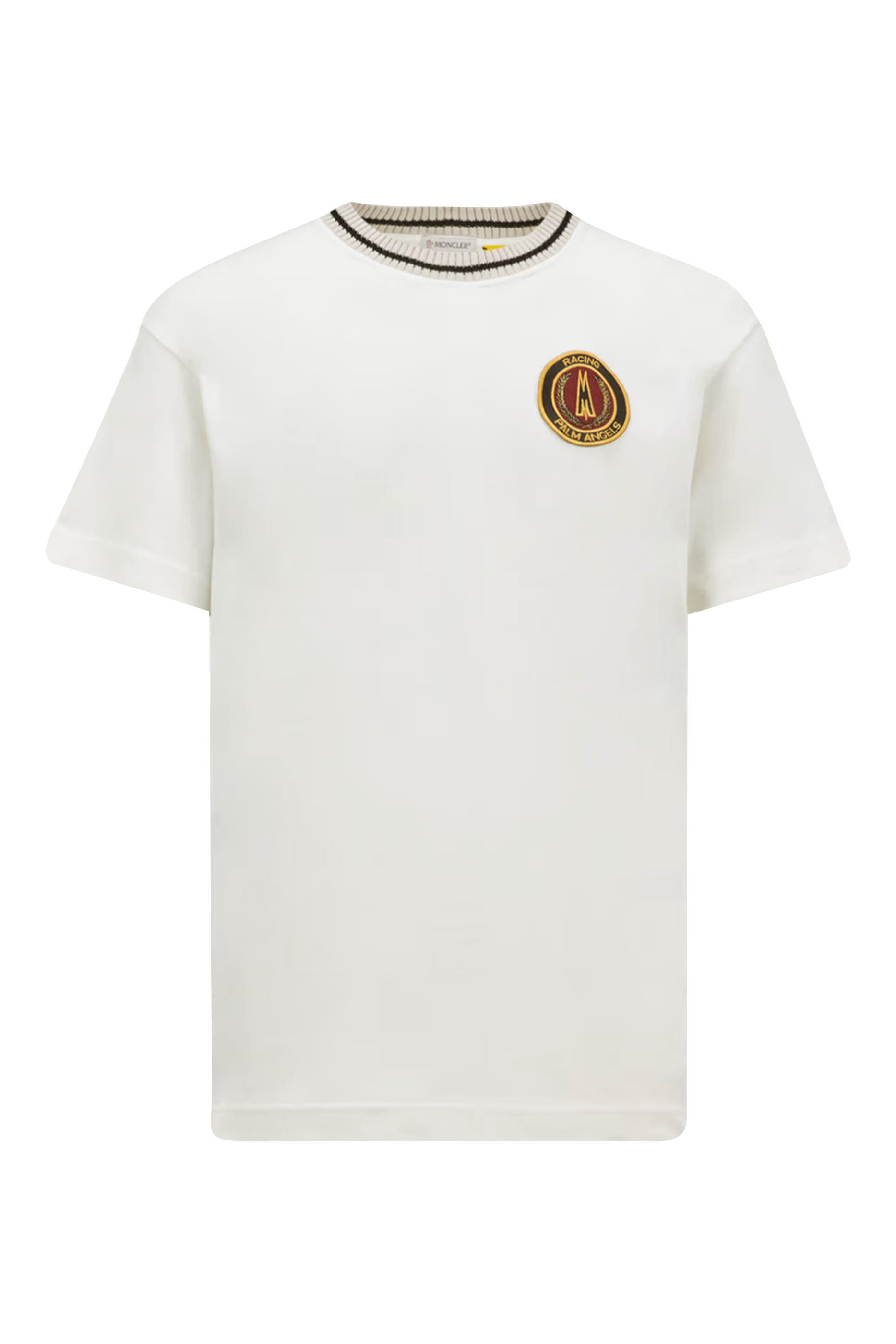 تيشيرت يرقعة شعار الماركة