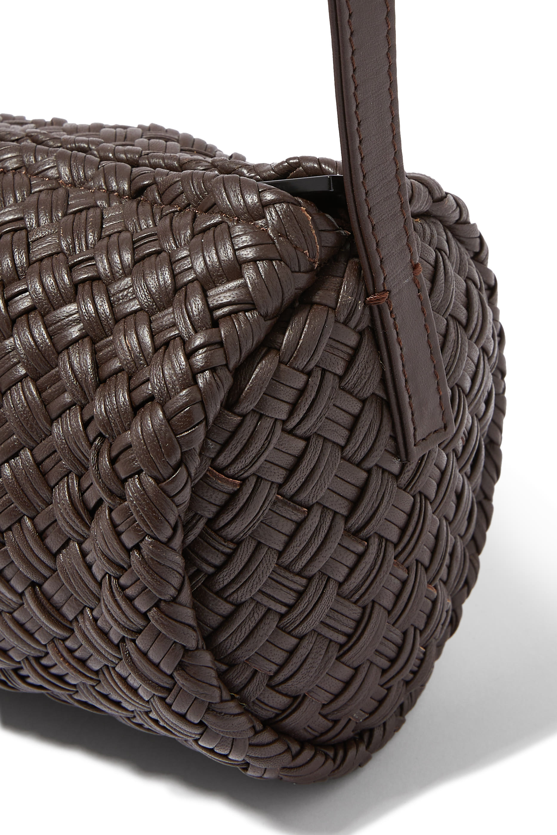 حقيبة صغيرة كونولو سلينغ